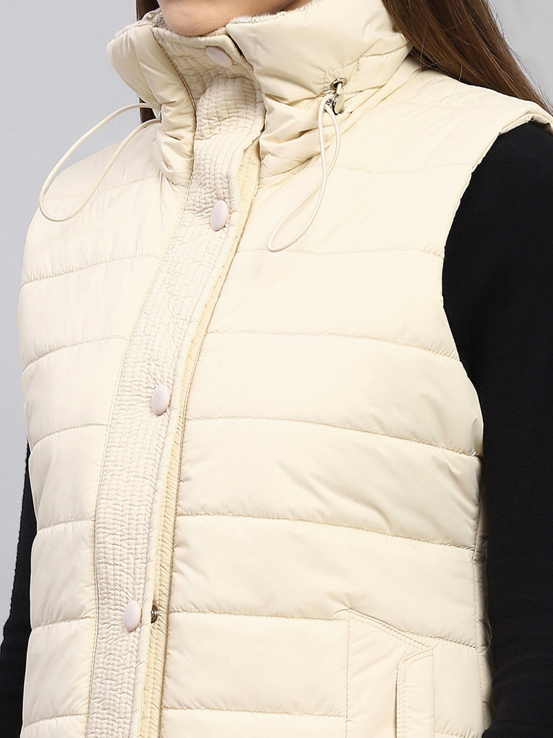 Women Cream Solid Collar Sleeveless Jacket