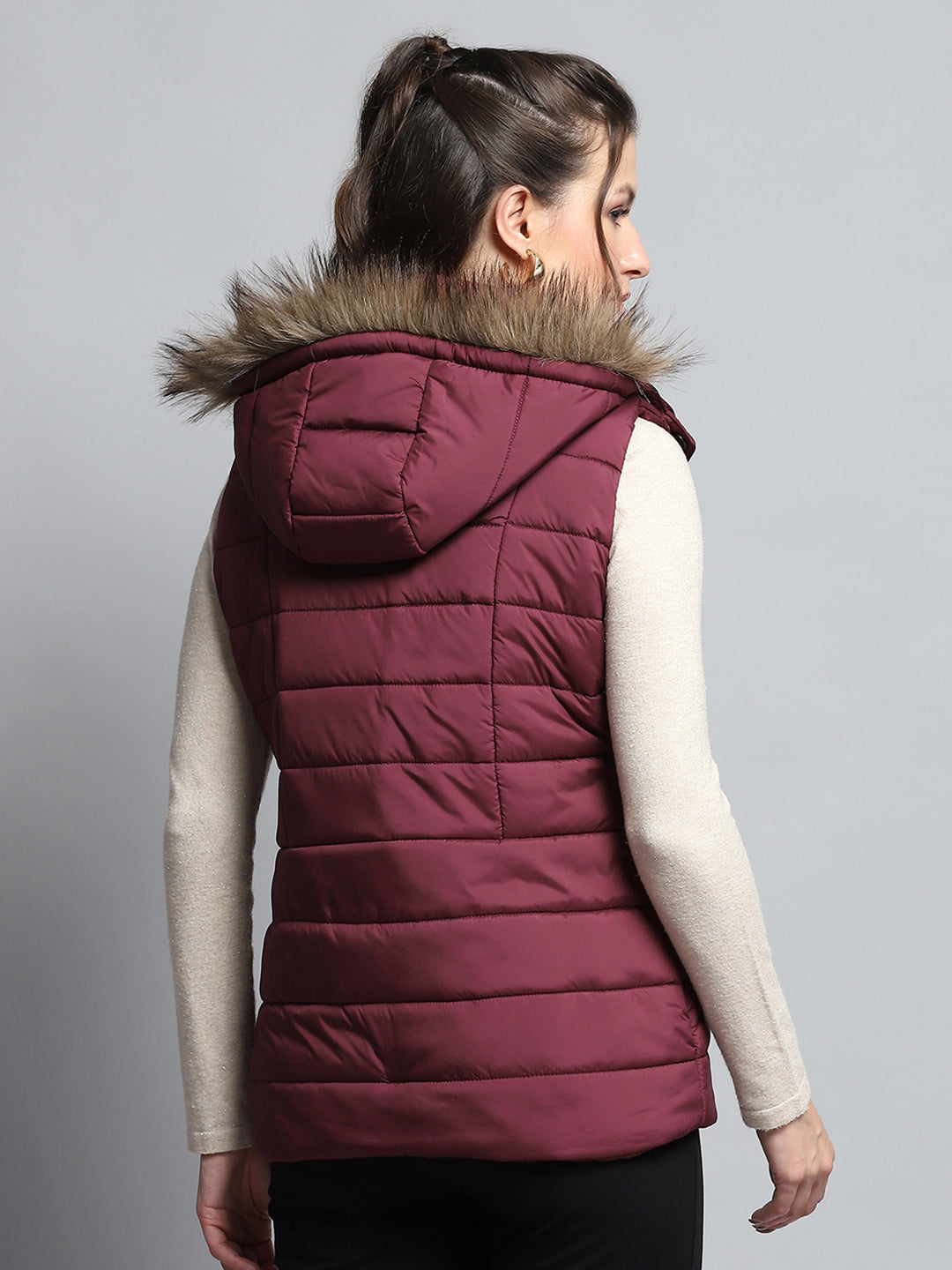 Women Maroon Solid Detachable Hood Sleeveless Jacket