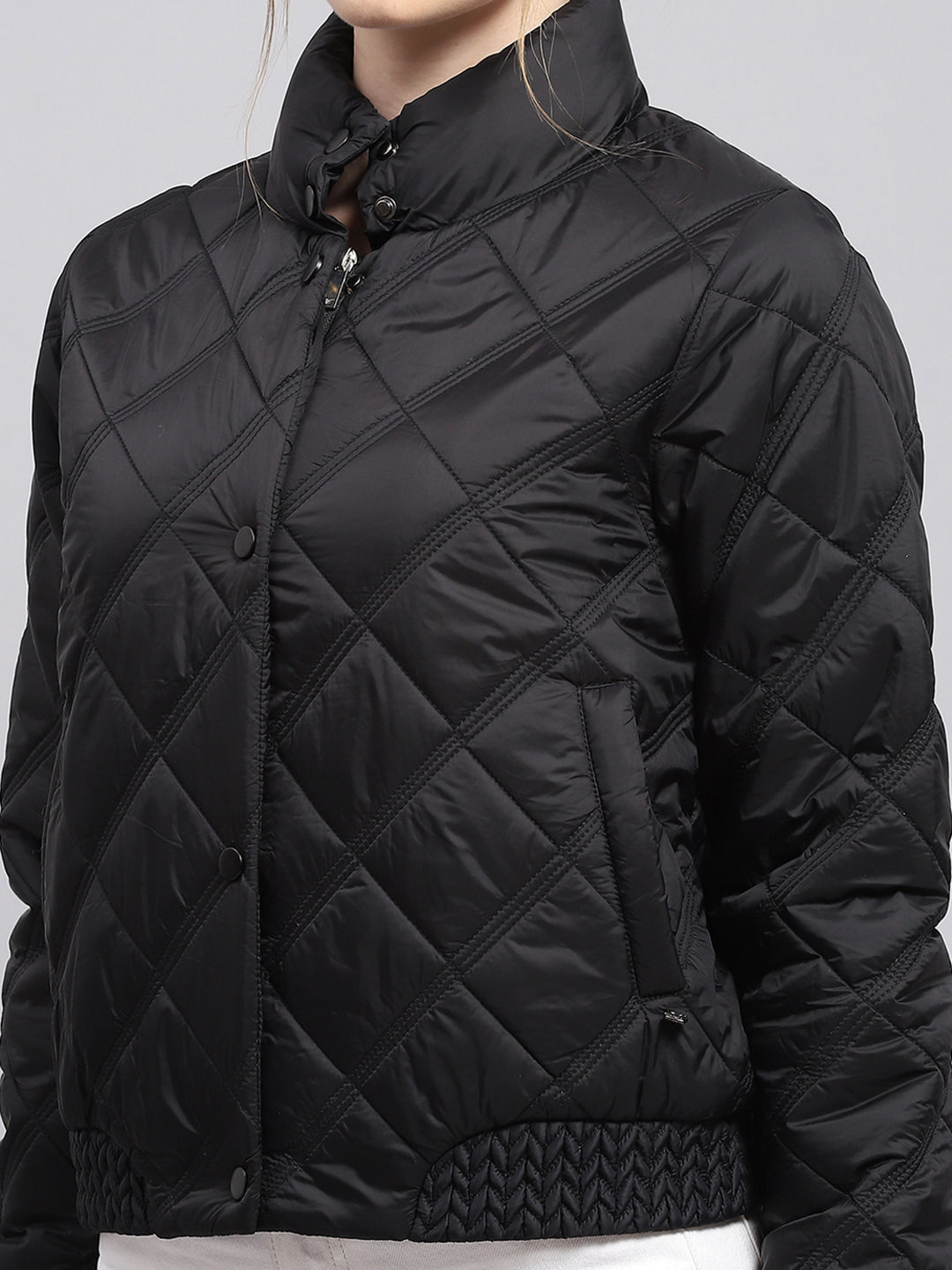 Women Black Solid Mock Neck Full Sleeve Jacket