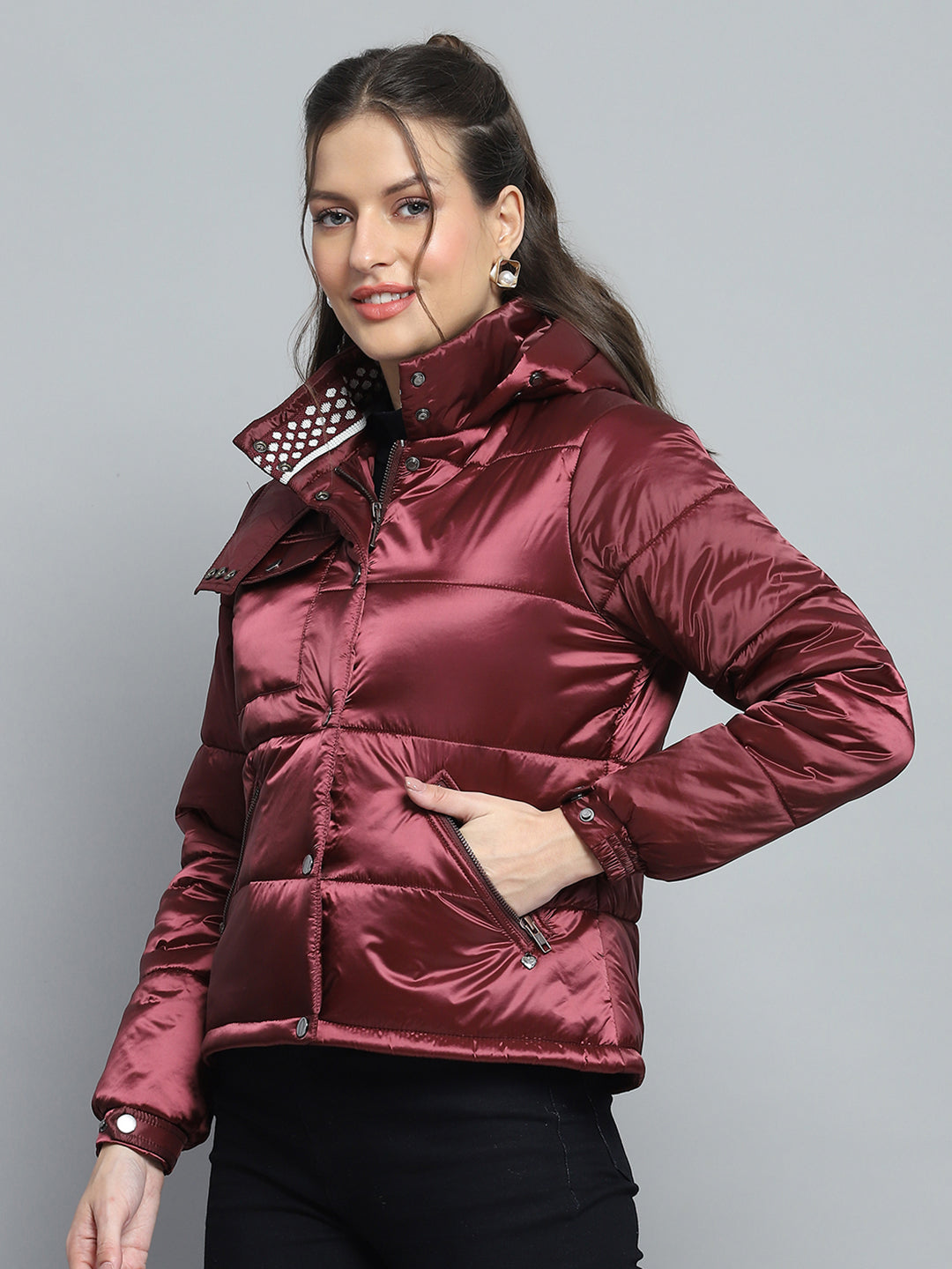 Women Maroon Solid Hooded Full Sleeve Jacket