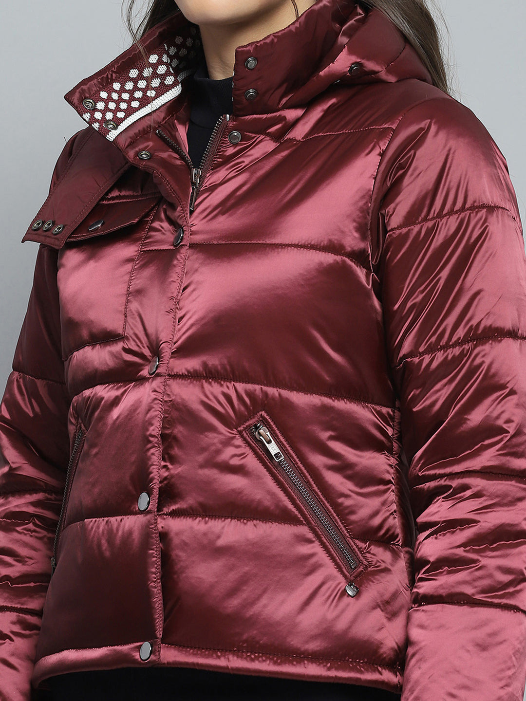 Women Maroon Solid Hooded Full Sleeve Jacket