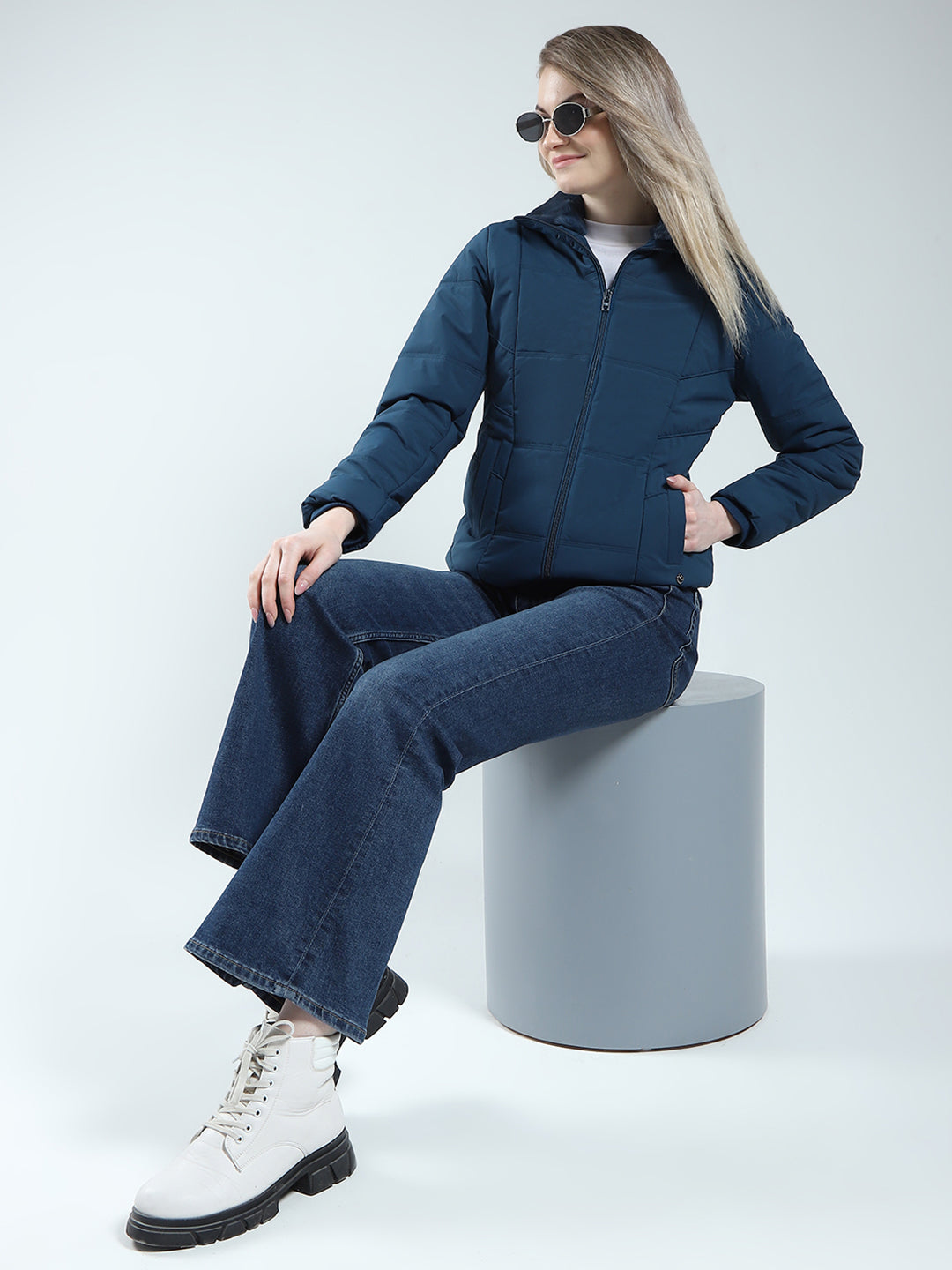 Women Teal Blue Solid Collar Full Sleeve Jacket