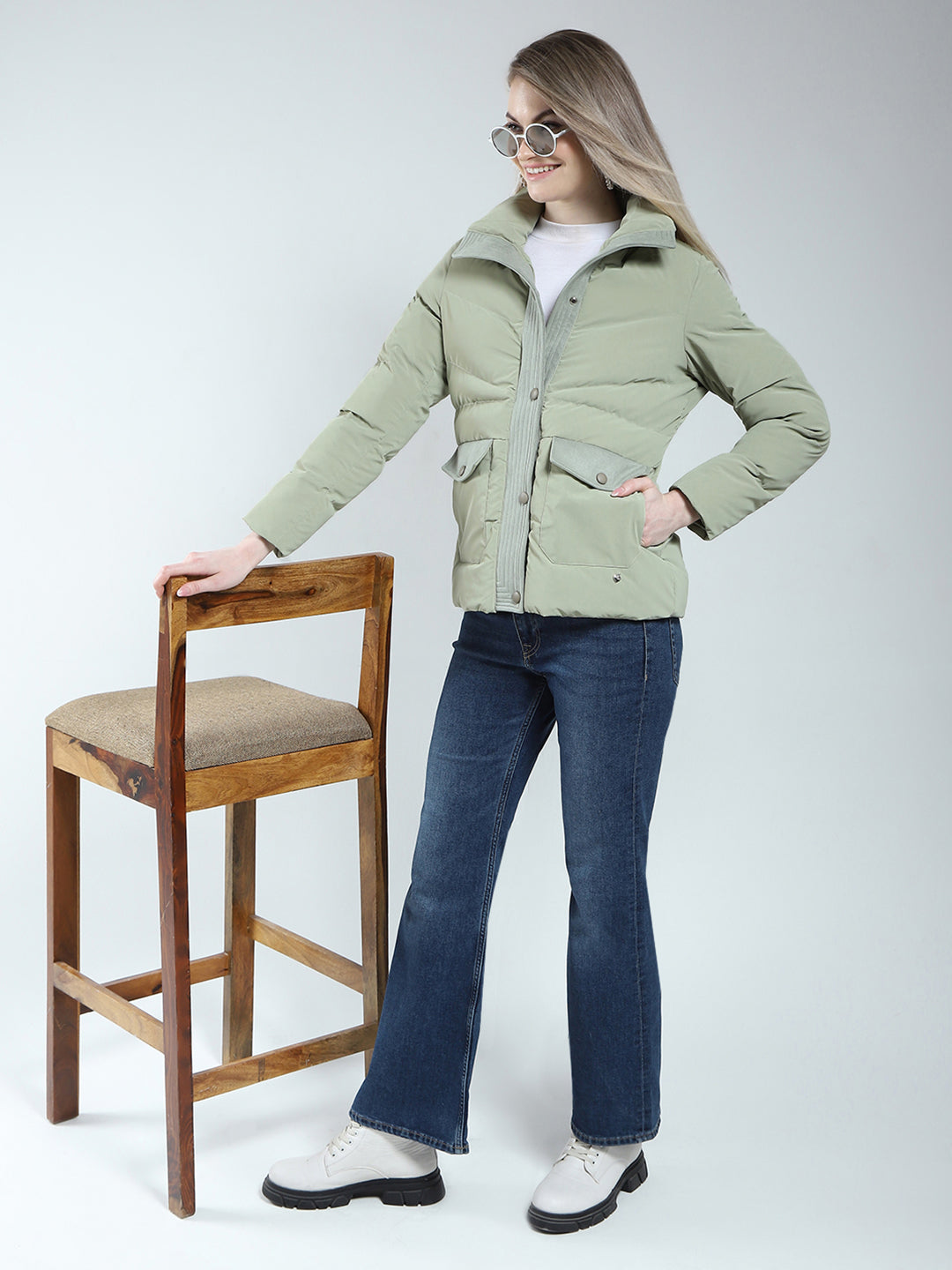 Women Green Solid Mock Neck Full Sleeve Jacket