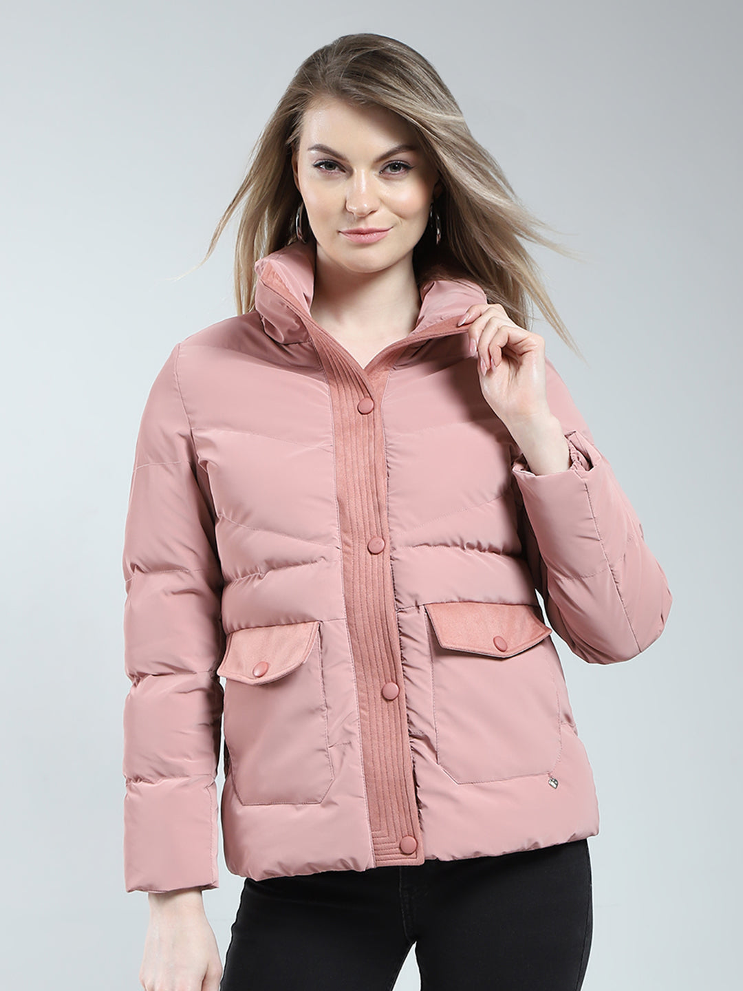 Women Pink Solid Mock Neck Full Sleeve Jacket
