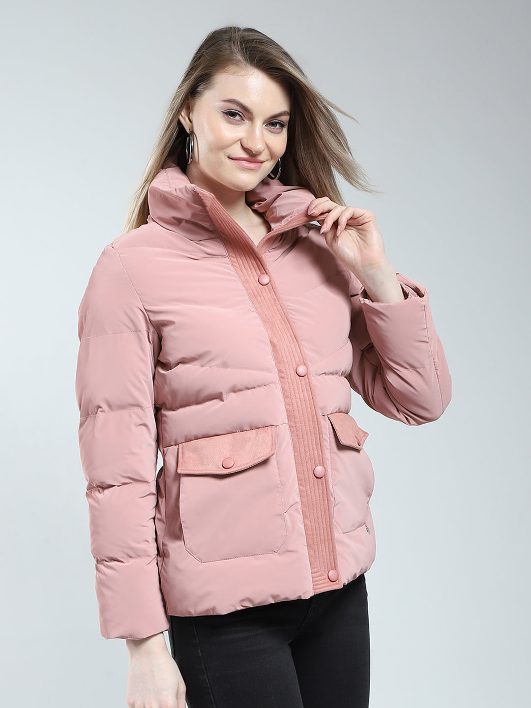 Women Pink Solid Mock Neck Full Sleeve Jacket