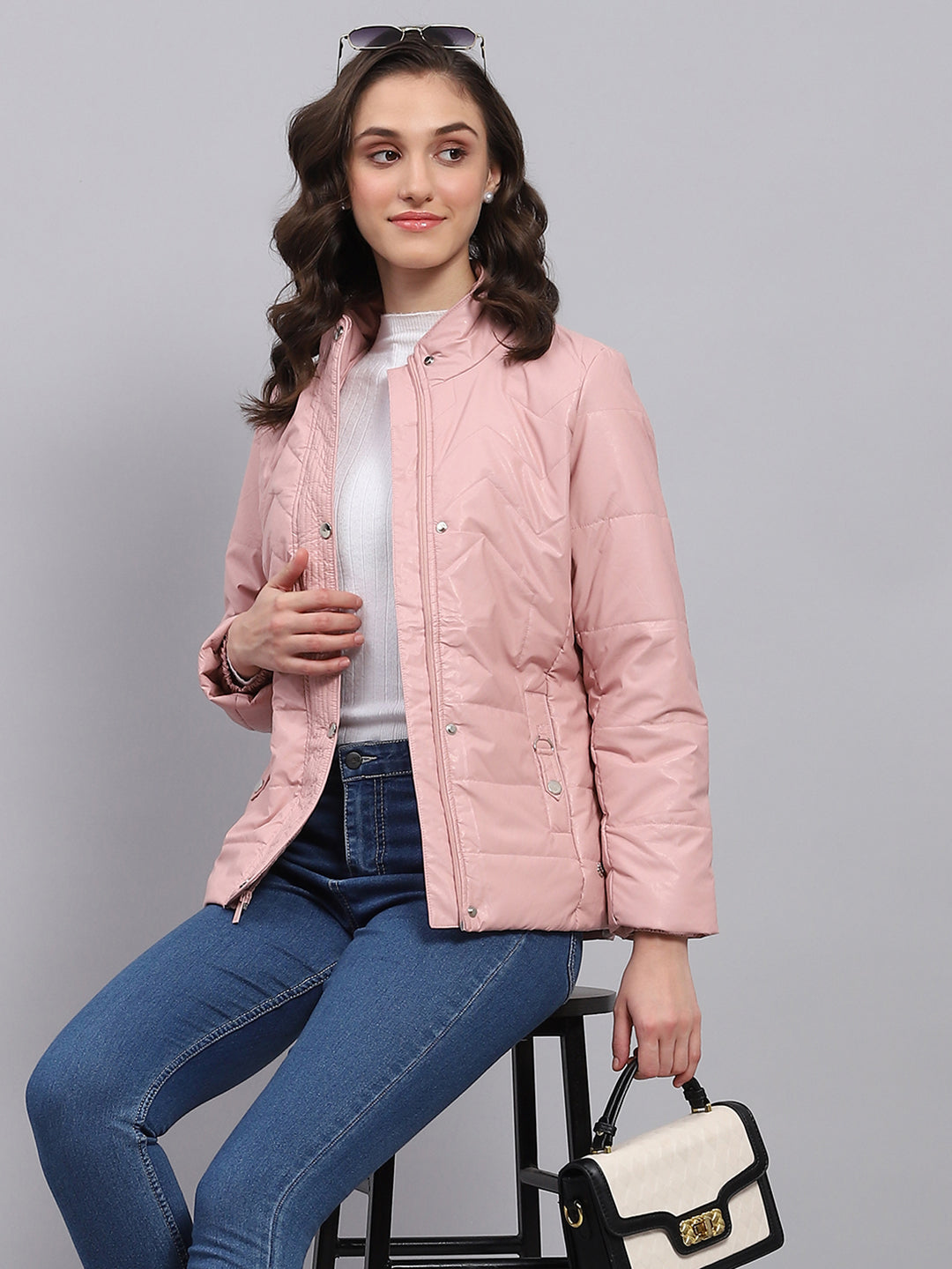 Women Pink Solid Collar Full Sleeve Puffer Jacket