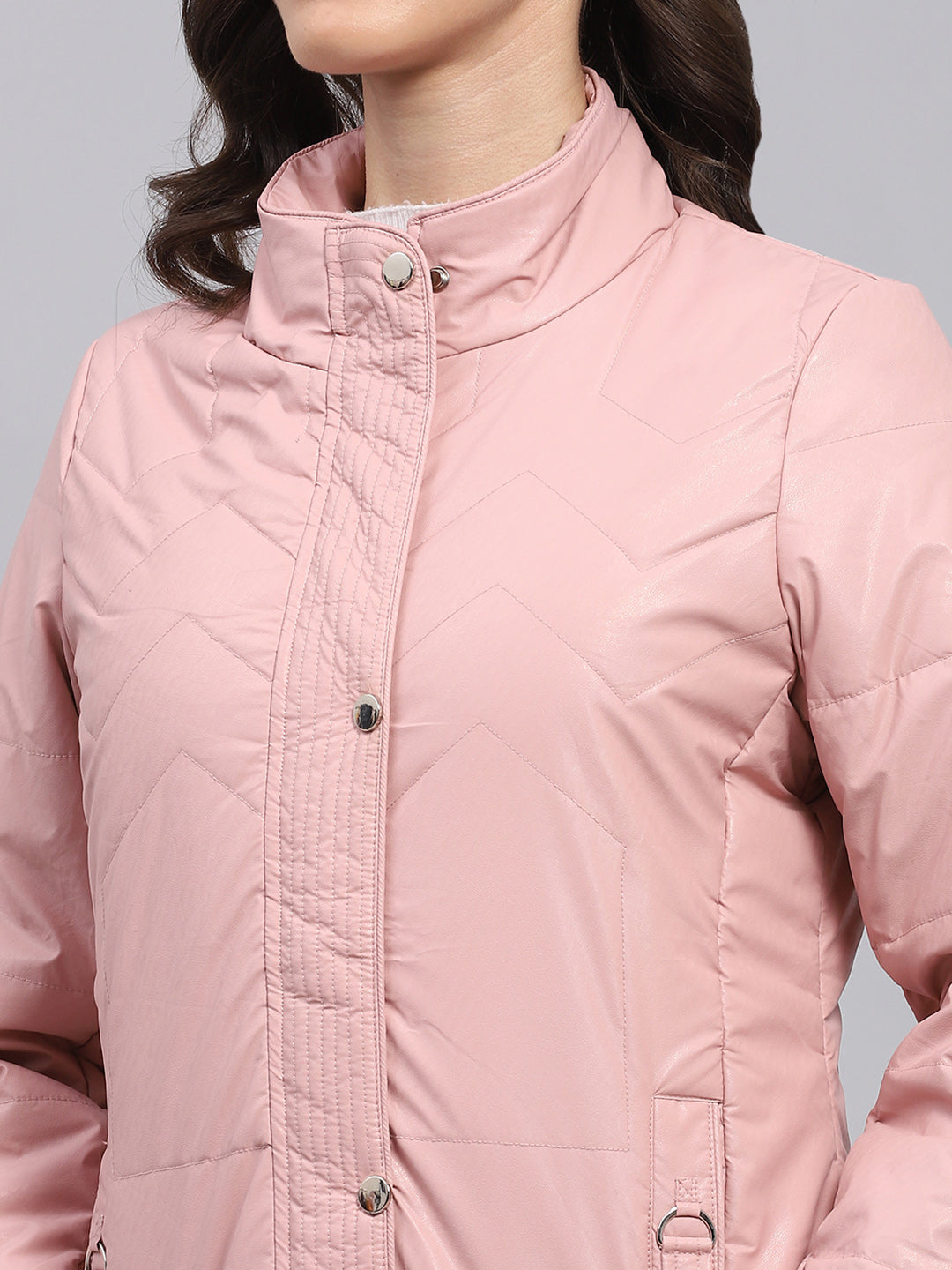 Women Pink Solid Collar Full Sleeve Puffer Jacket