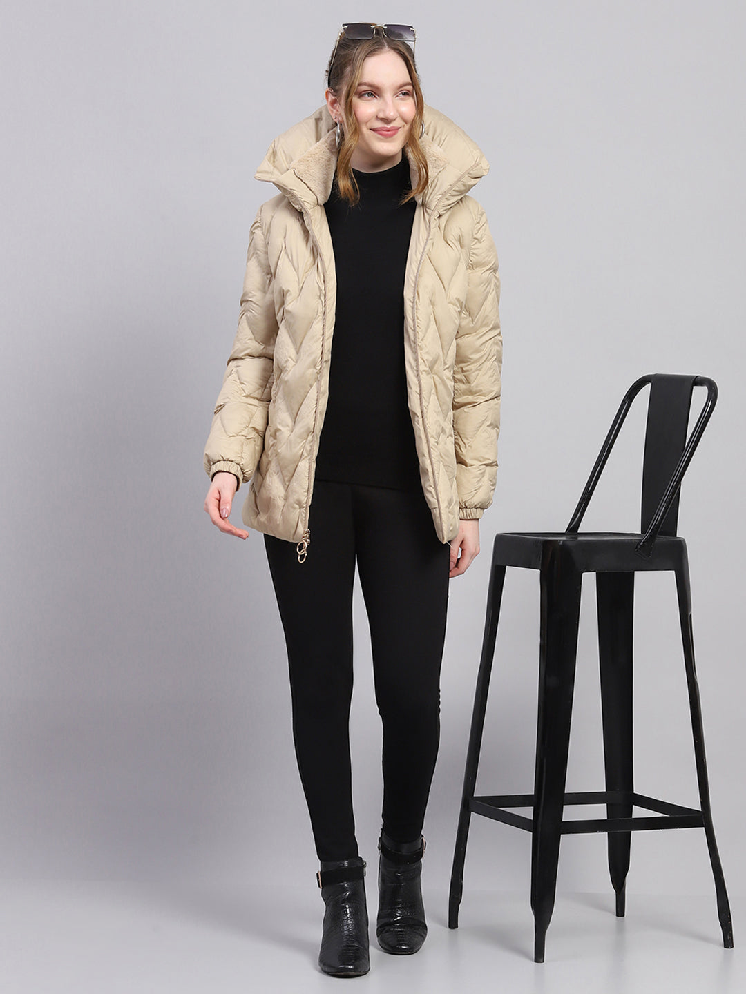 Women Beige Solid Hooded Full Sleeve Jacket