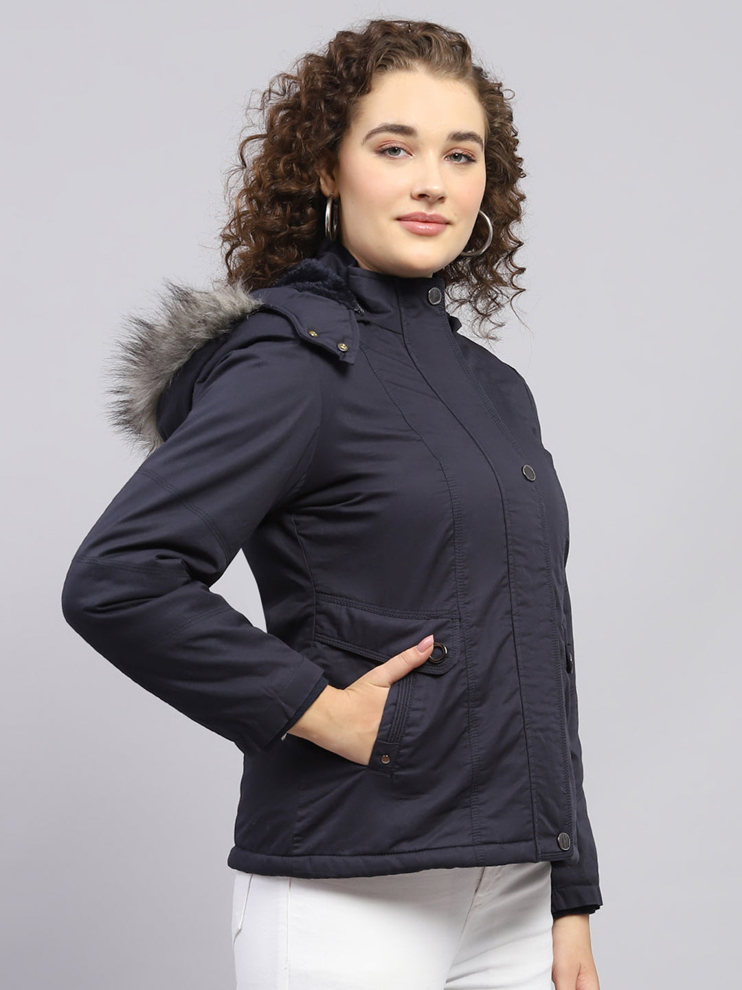Women Navy Blue Solid Hooded Full Sleeve Jacket