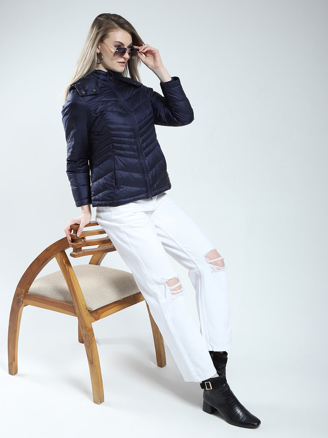 Women Navy Blue Solid Detachable Hood Full Sleeve Jacket