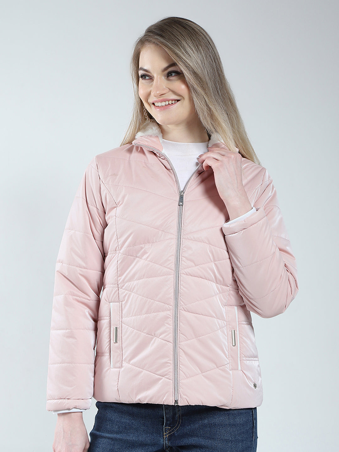 Women Pink Solid Mock Neck Full Sleeve Jacket