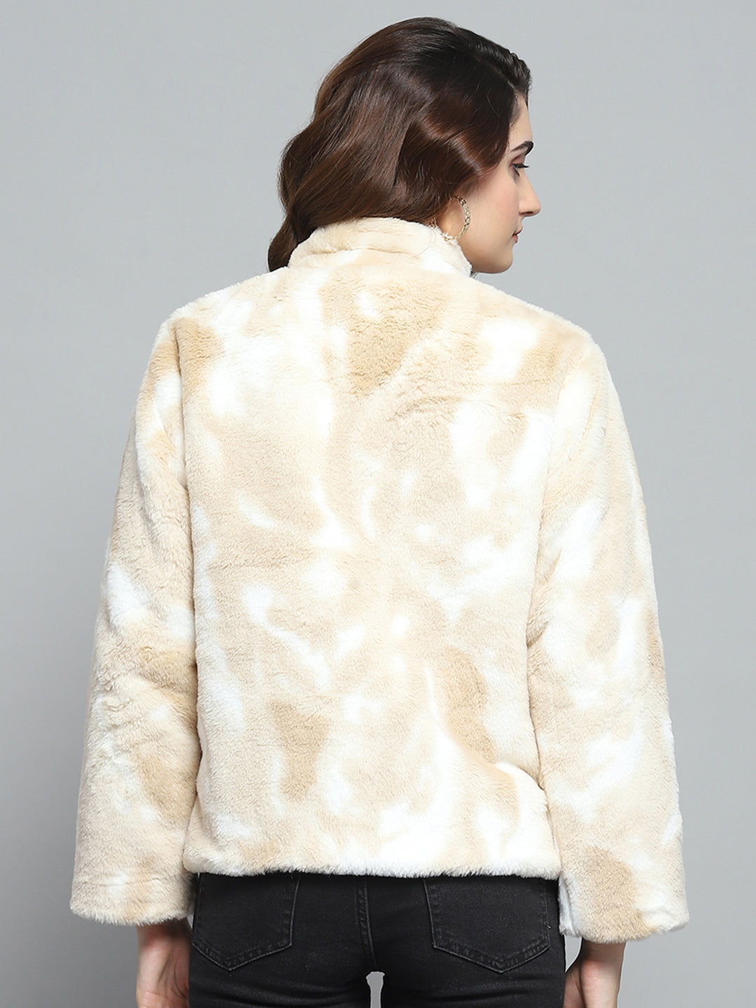 Women Beige & White Solid Mock Neck Full Sleeve Reversible Jacket