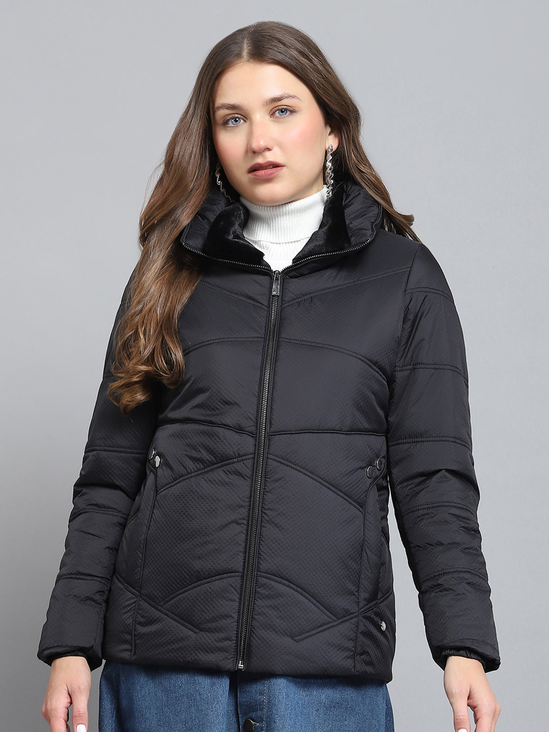 Women Black Self Design Collar Full Sleeve Jacket