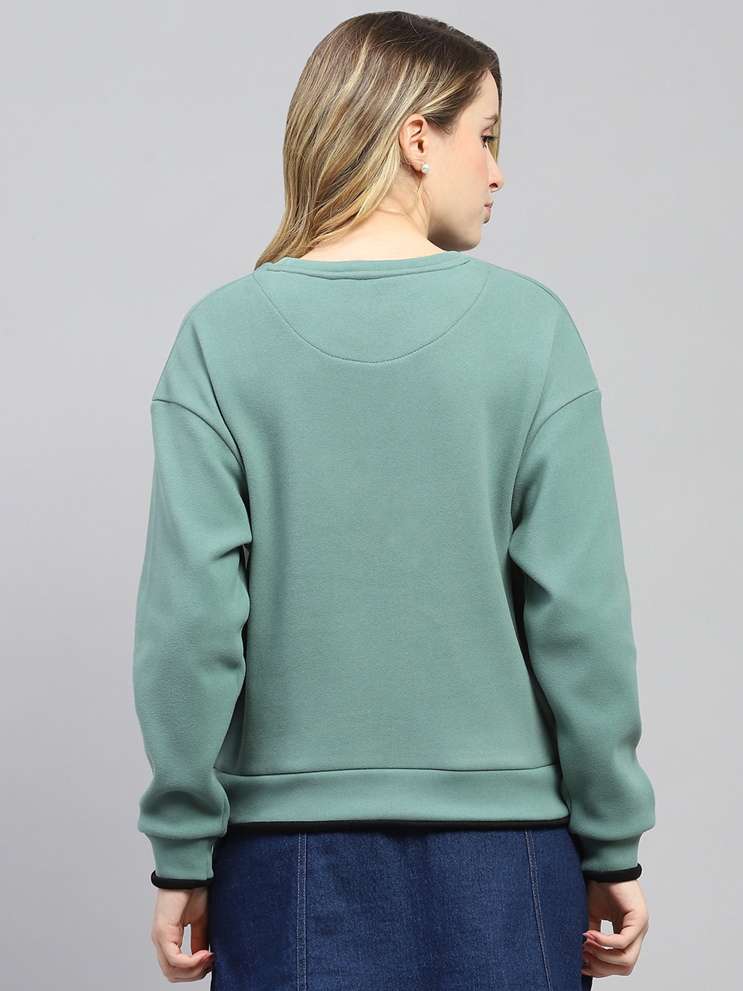 Women Green Printed Round Neck Full Sleeve Sweatshirt