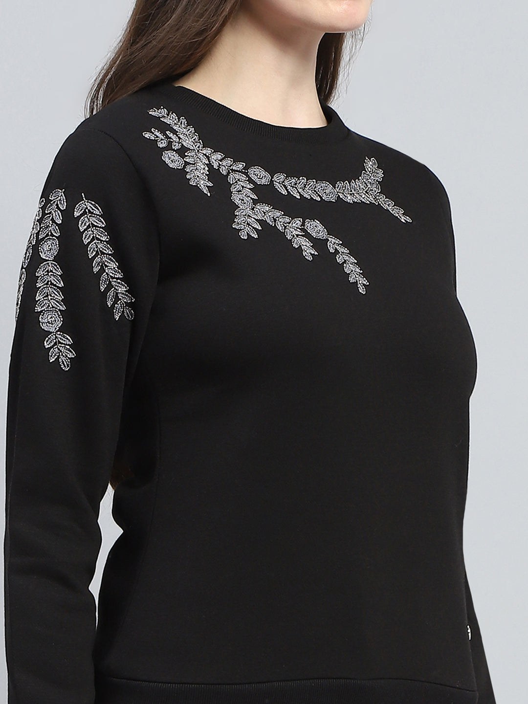 Women Black Embroidered Round Neck Full Sleeve Sweatshirt