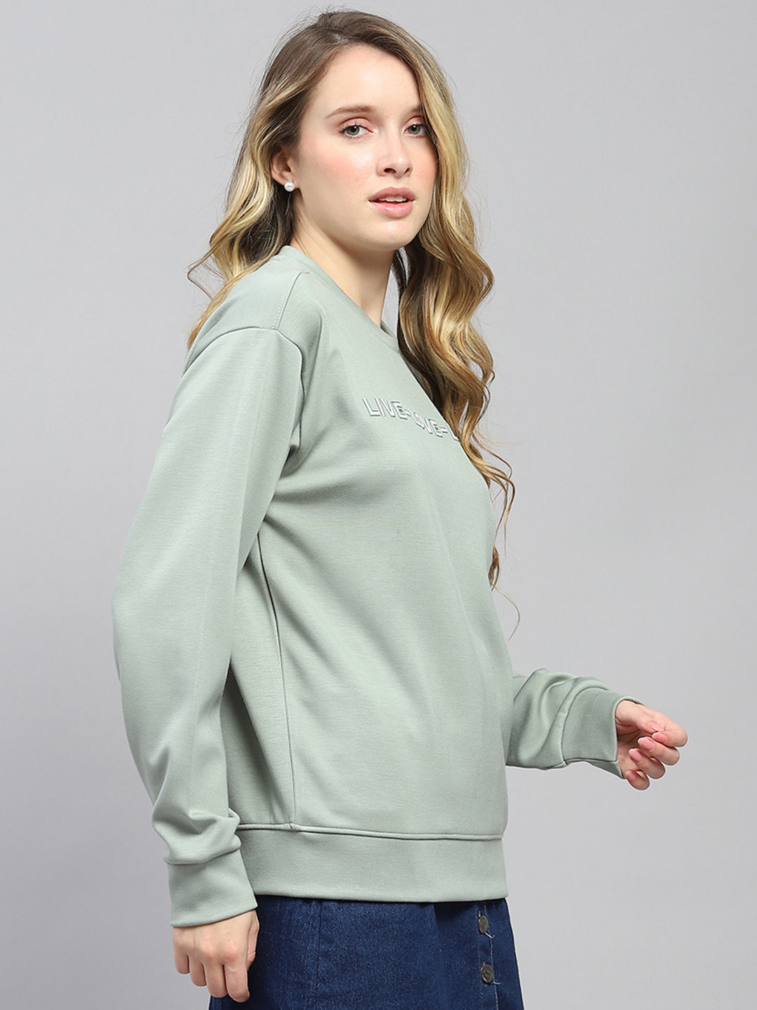 Women Green Printed Round Neck Full Sleeve Sweatshirt