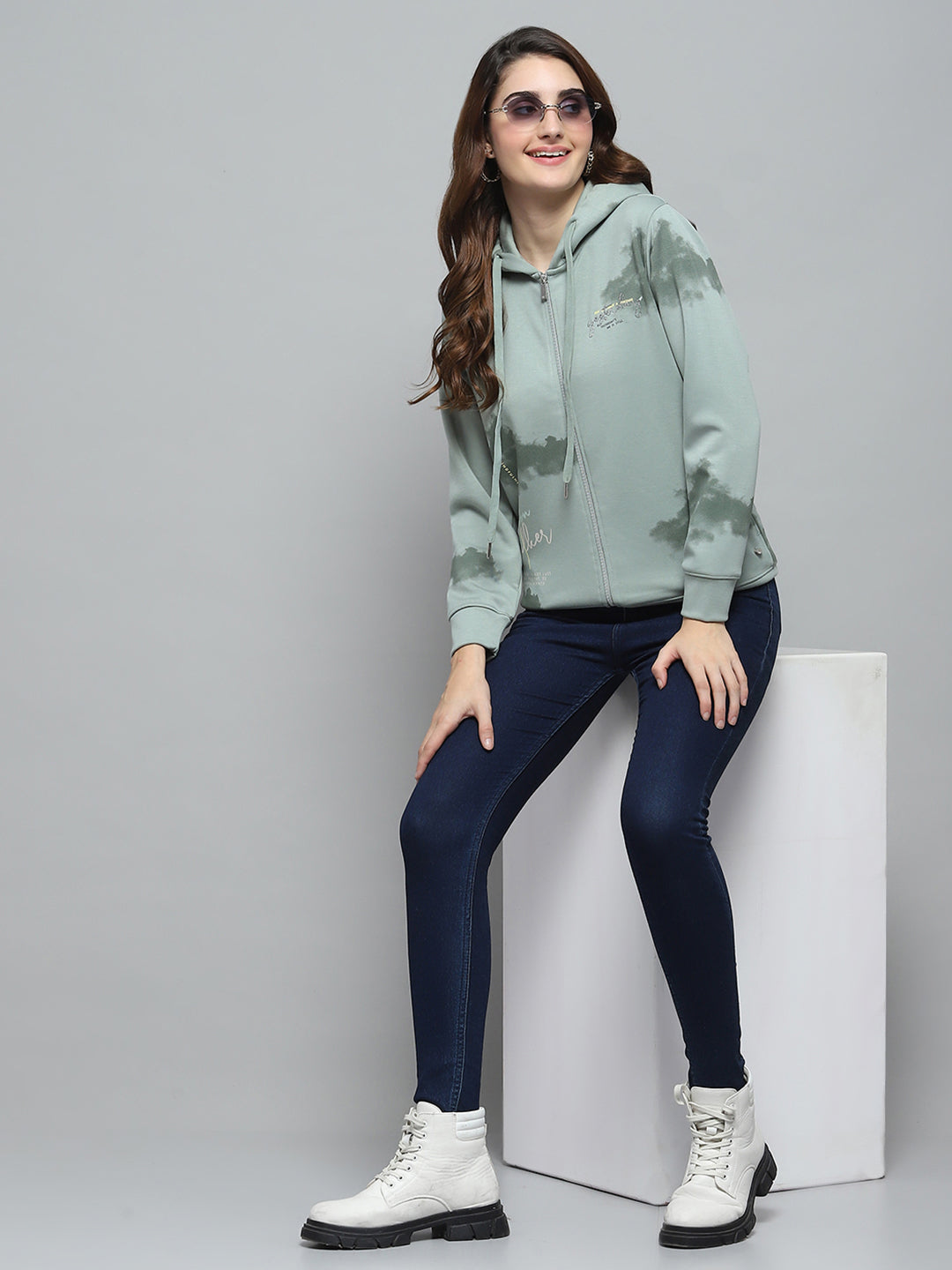 Women Green Printed Hooded Full Sleeve Sweatshirt