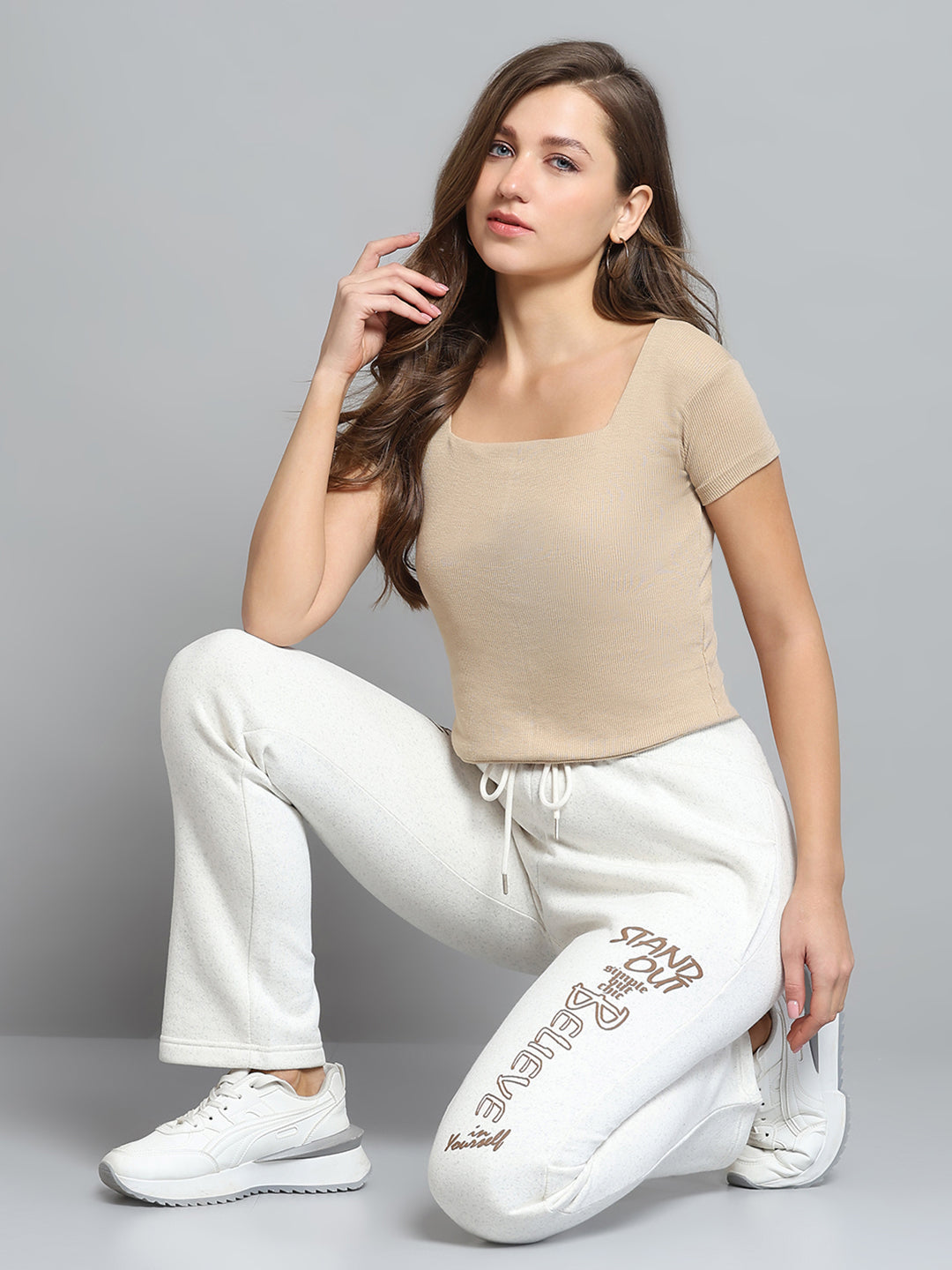 Women Off White Printed Regular Fit Winter Lower