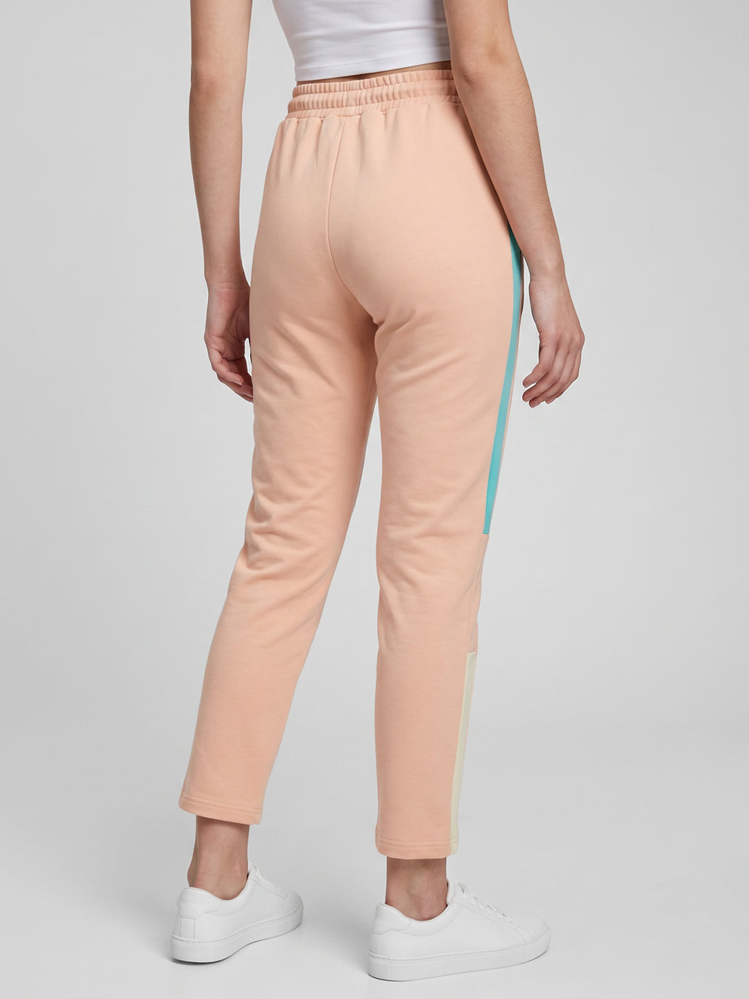 Women Peach Printed Regular Fit Winter Lower