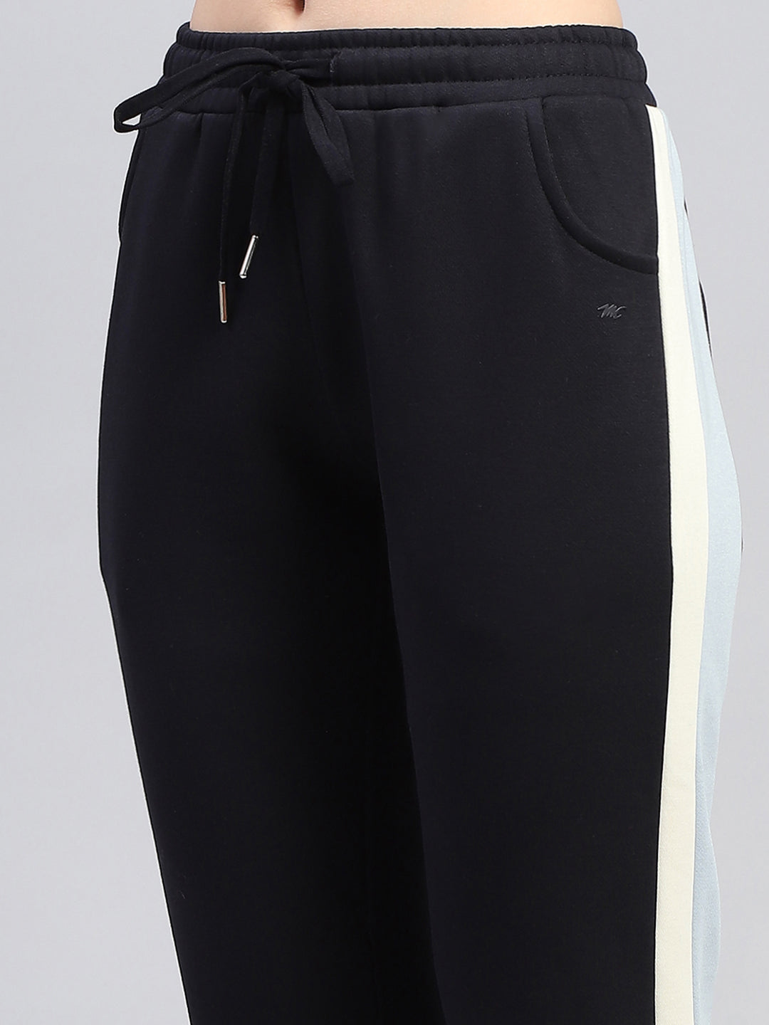 Women Navy Blue Solid Regular Fit Lower