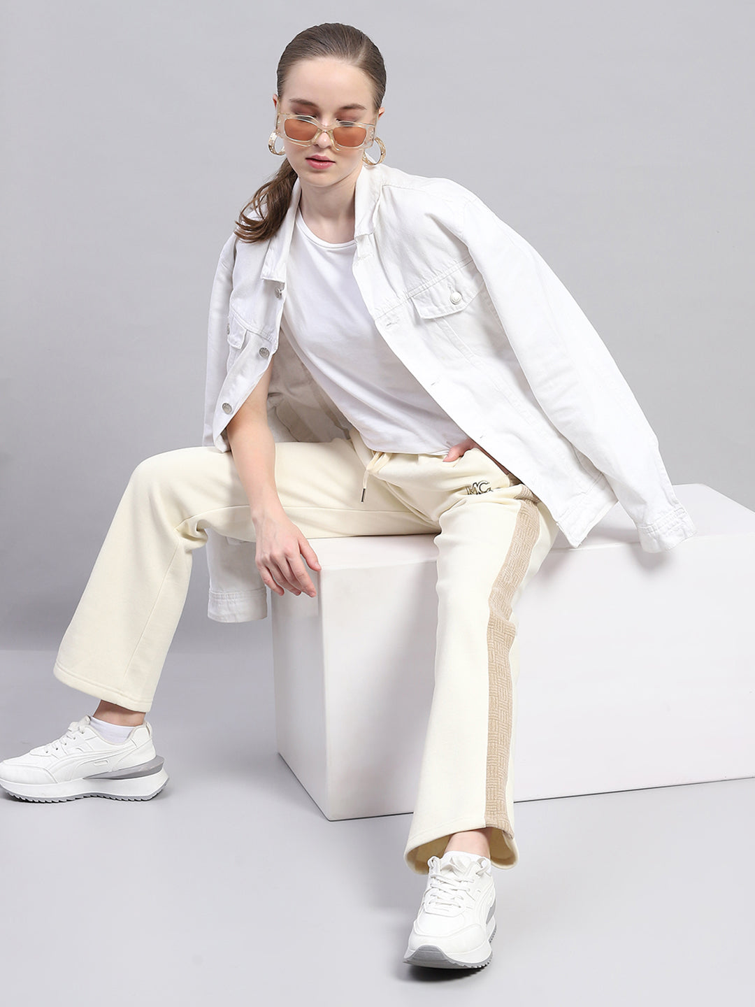 Women Beige Printed Regular Fit Lower