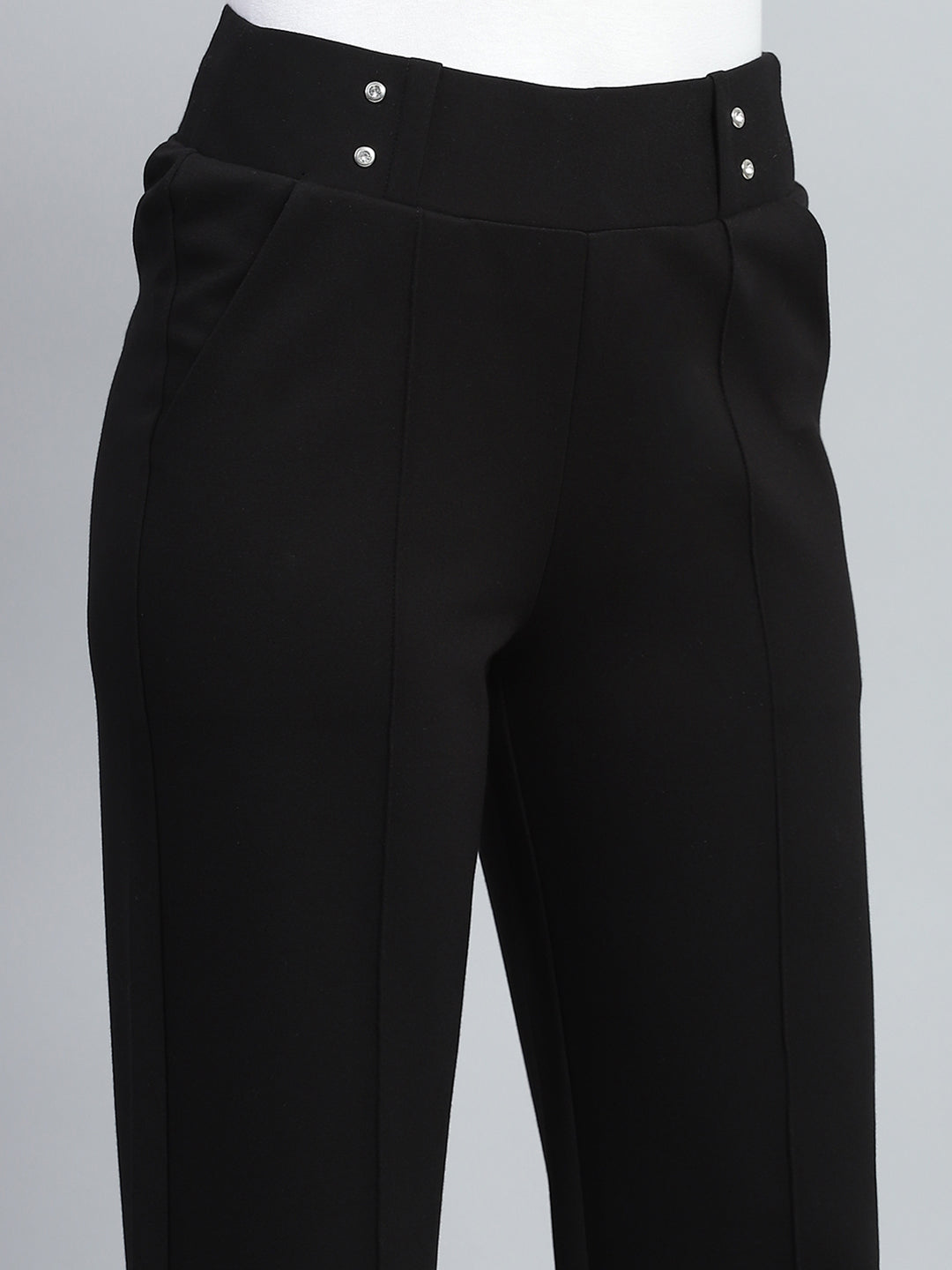 Women Black Solid Regular Fit Trouser