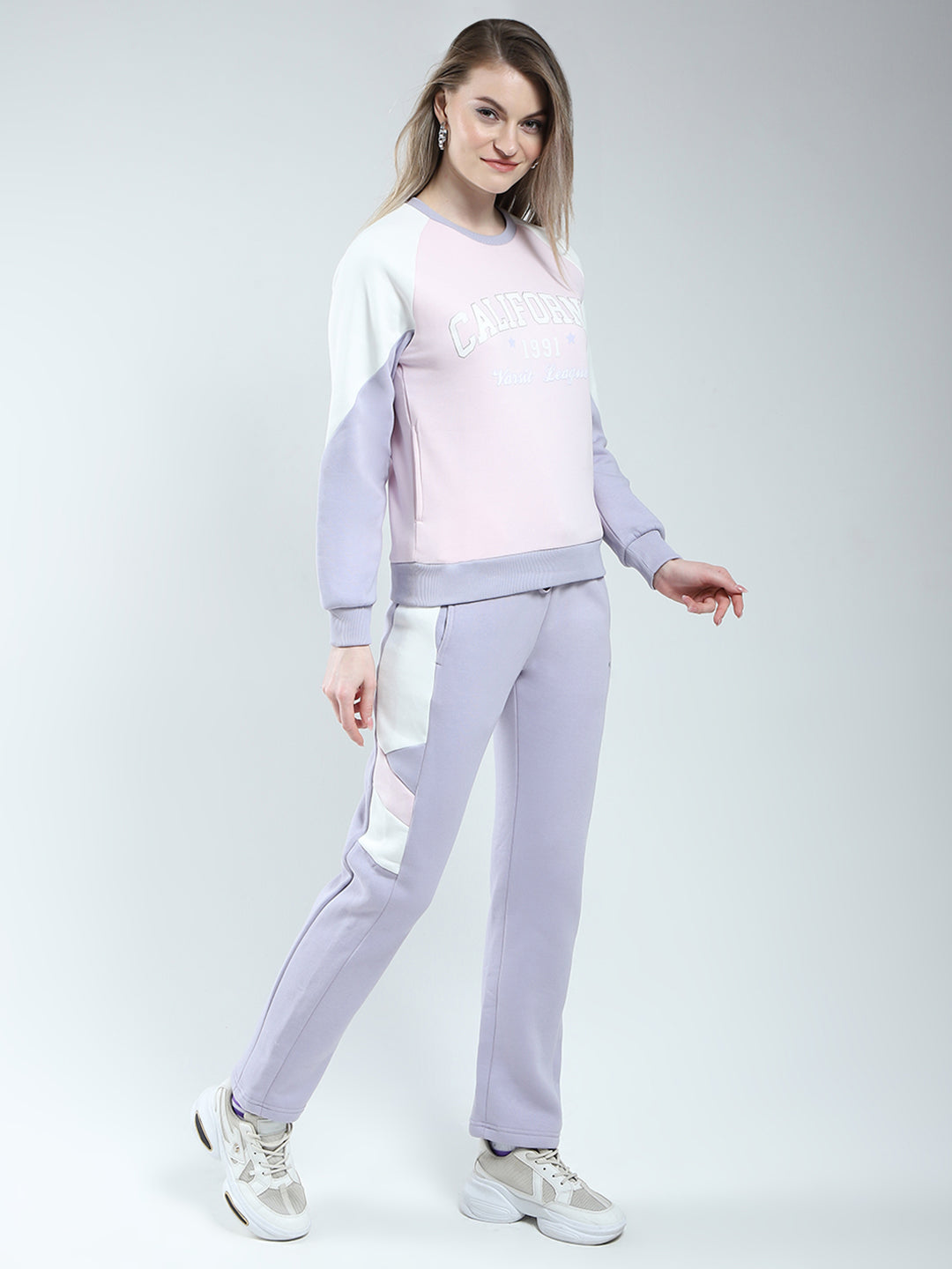 Women Purple Printed Round Neck Full Sleeve Winter Tracksuit