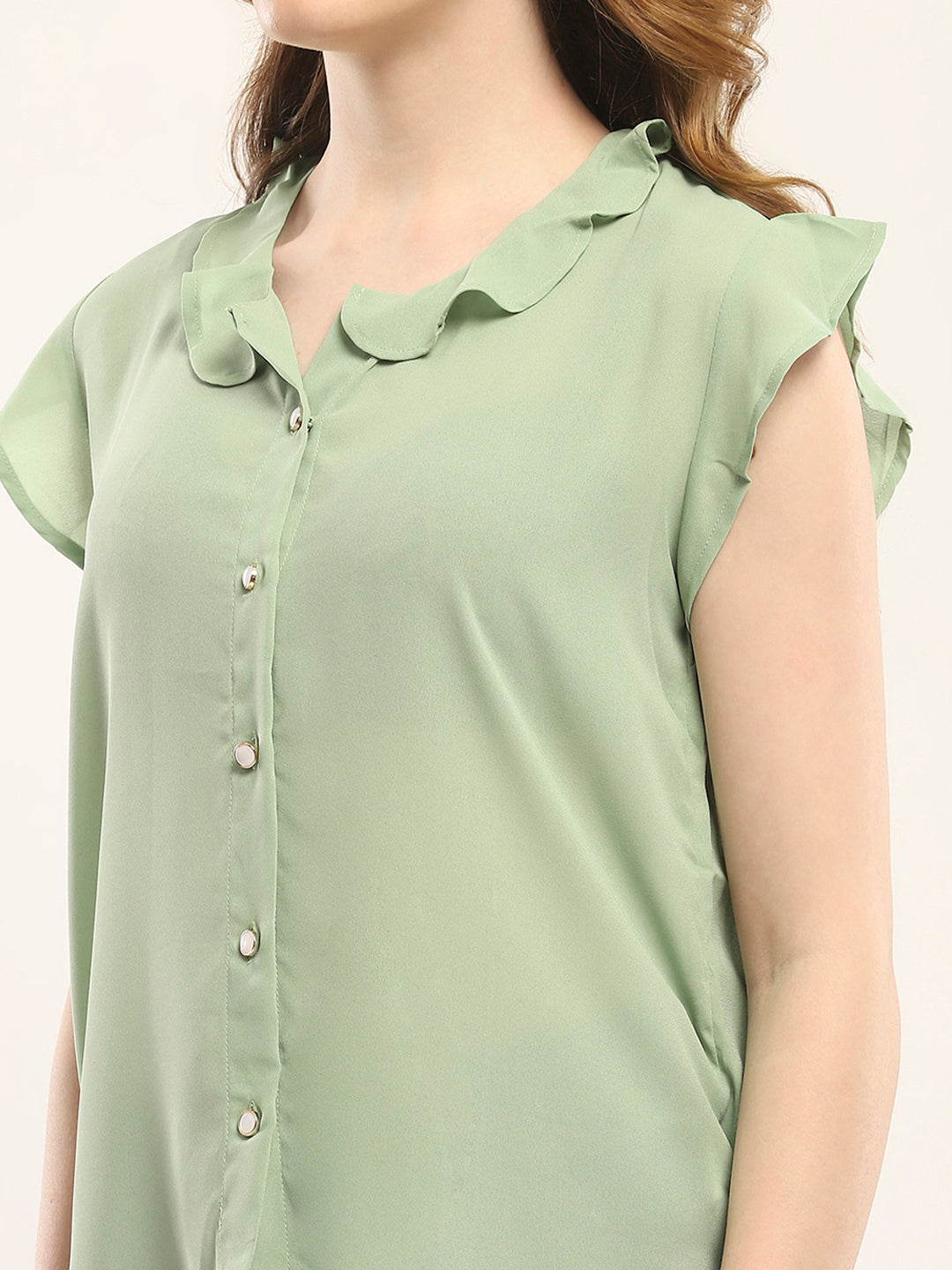 Women Green Solid V Neck Sleeveless Winte Top