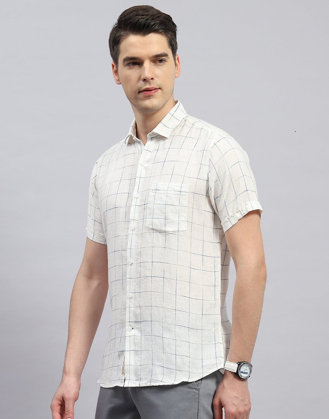 Men White Check Collar Half Sleeve Linen Shirt