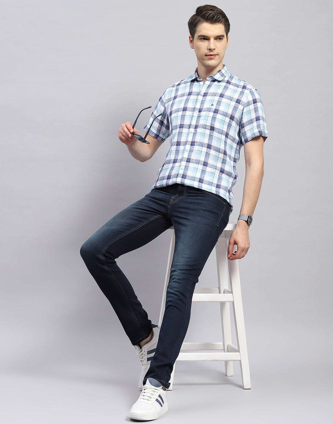 Men Blue Check Collar Half Sleeve Linen Shirt