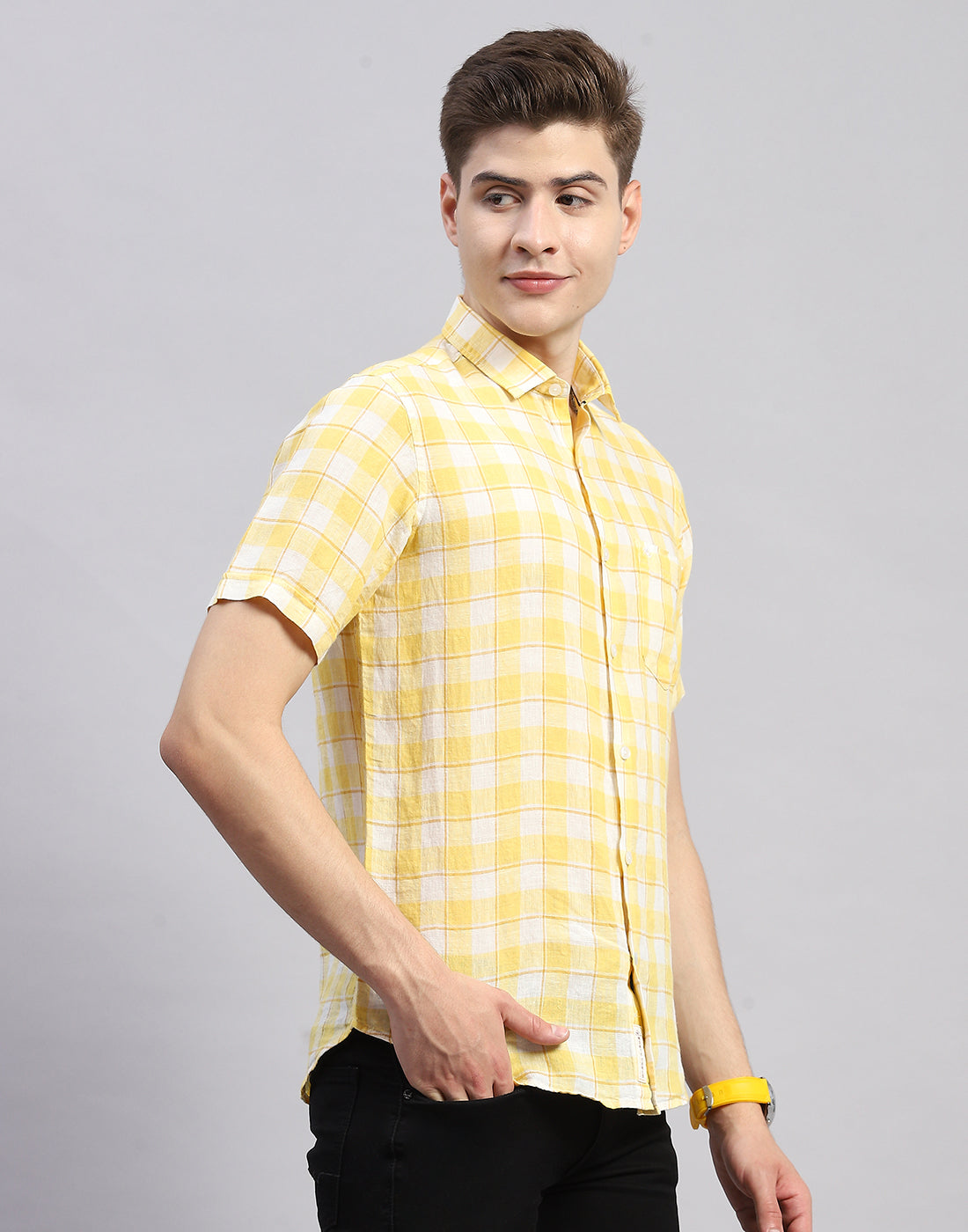 Men Yellow Check Collar Half Sleeve Linen Shirt