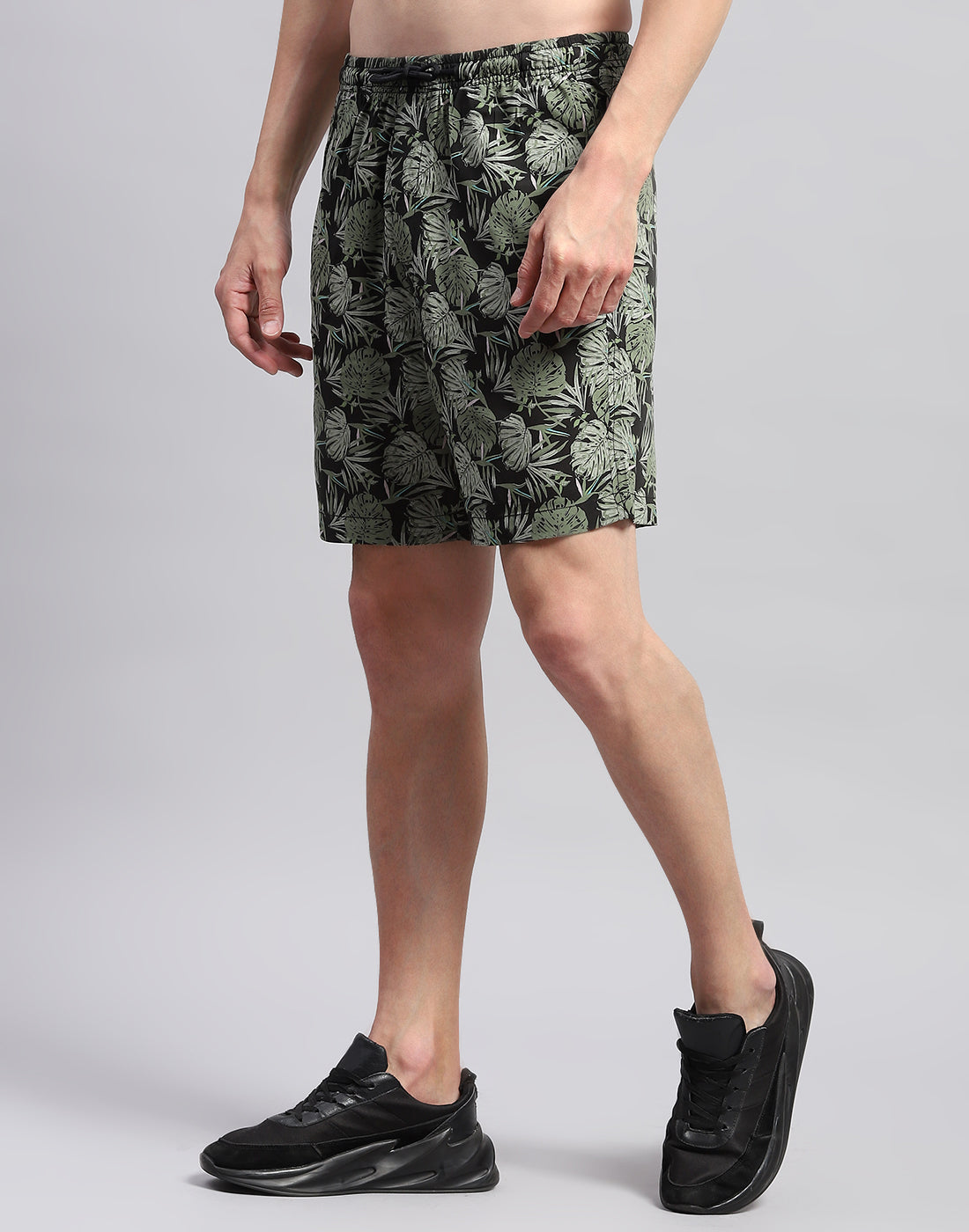 Men Green Printed Collar Neck Half Sleeve Cords Set