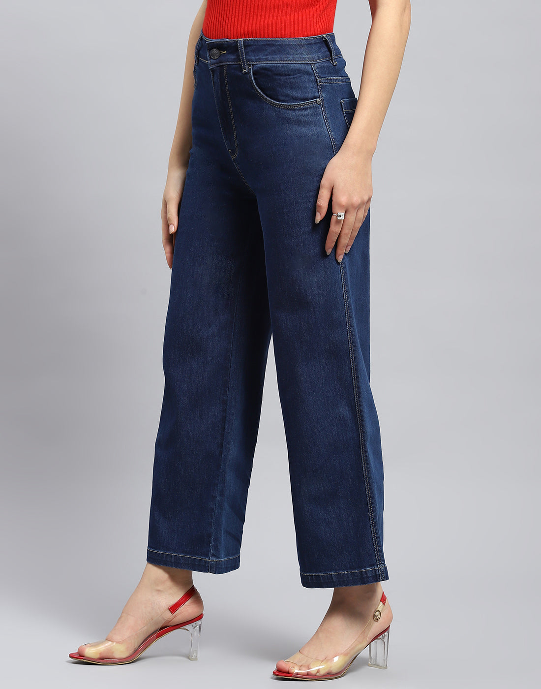 Women Blue Solid Slim Fit Denim