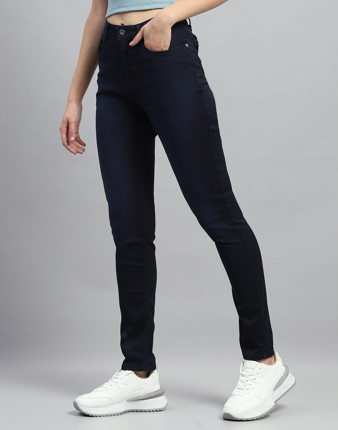 Women Navy Blue Solid Slim Fit Denim