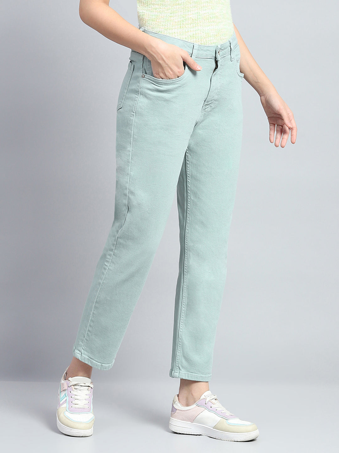 Women Sea Green Solid Slim Fit Denim