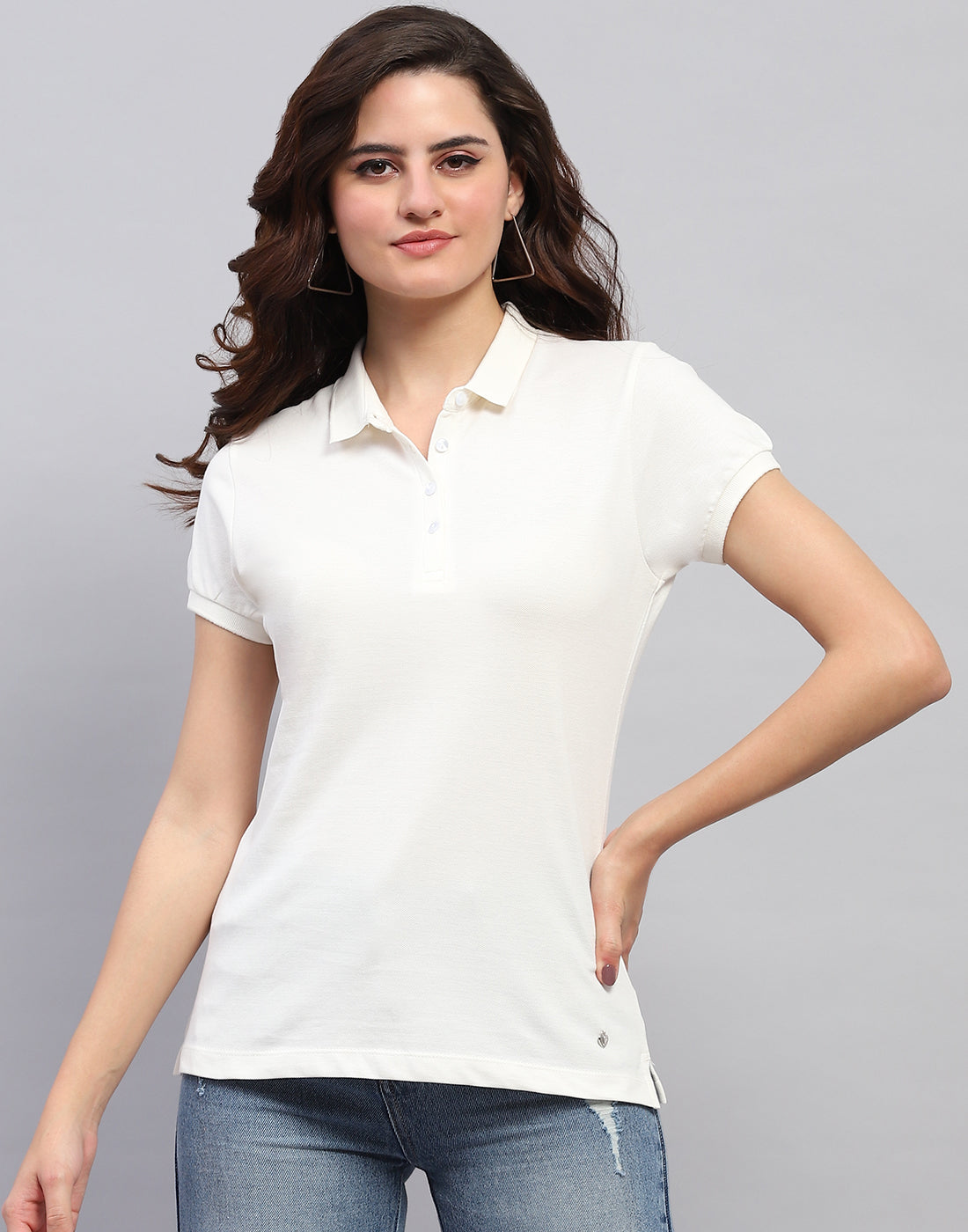 Women Off White Solid Collar Half Sleeve T-Shirt
