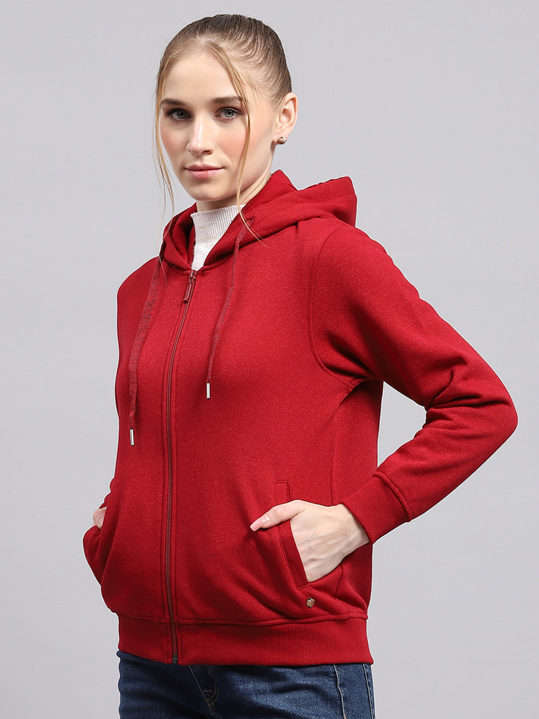 Women Maroon Solid Hooded Full Sleeve Sweatshirt