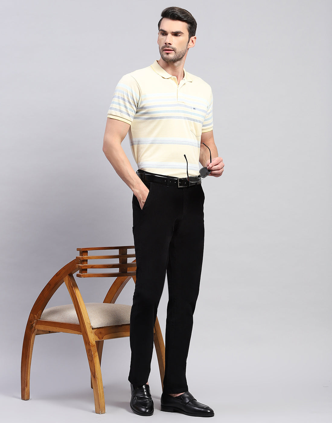 Men Black Solid Regular Fit Trouser