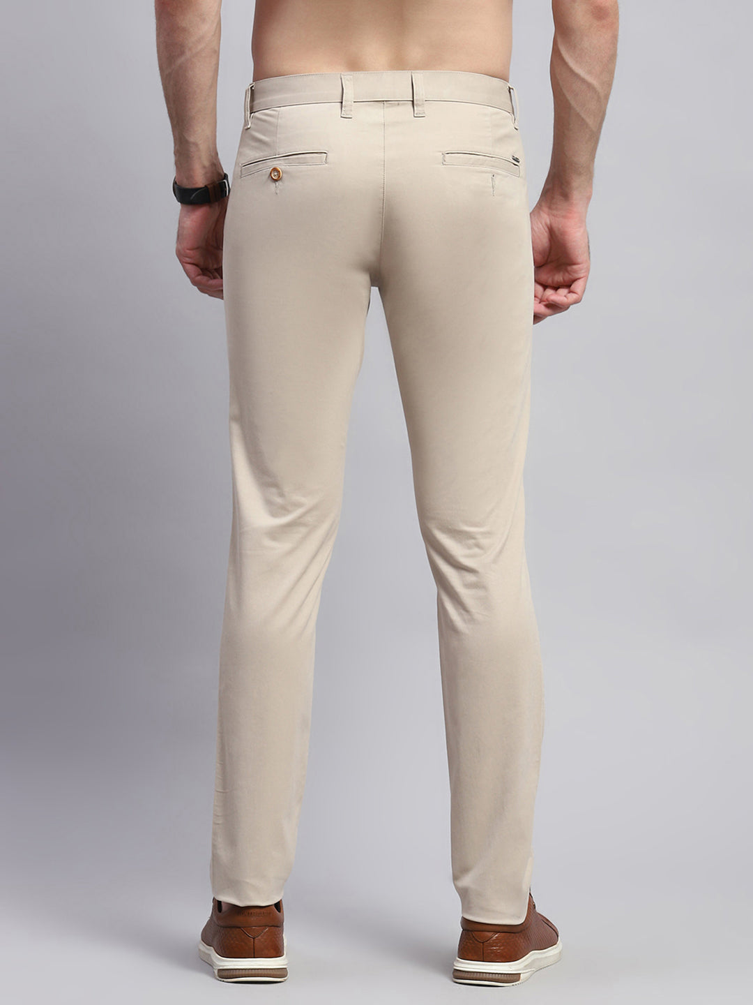 Men Beige Solid Regular Fit Trouser