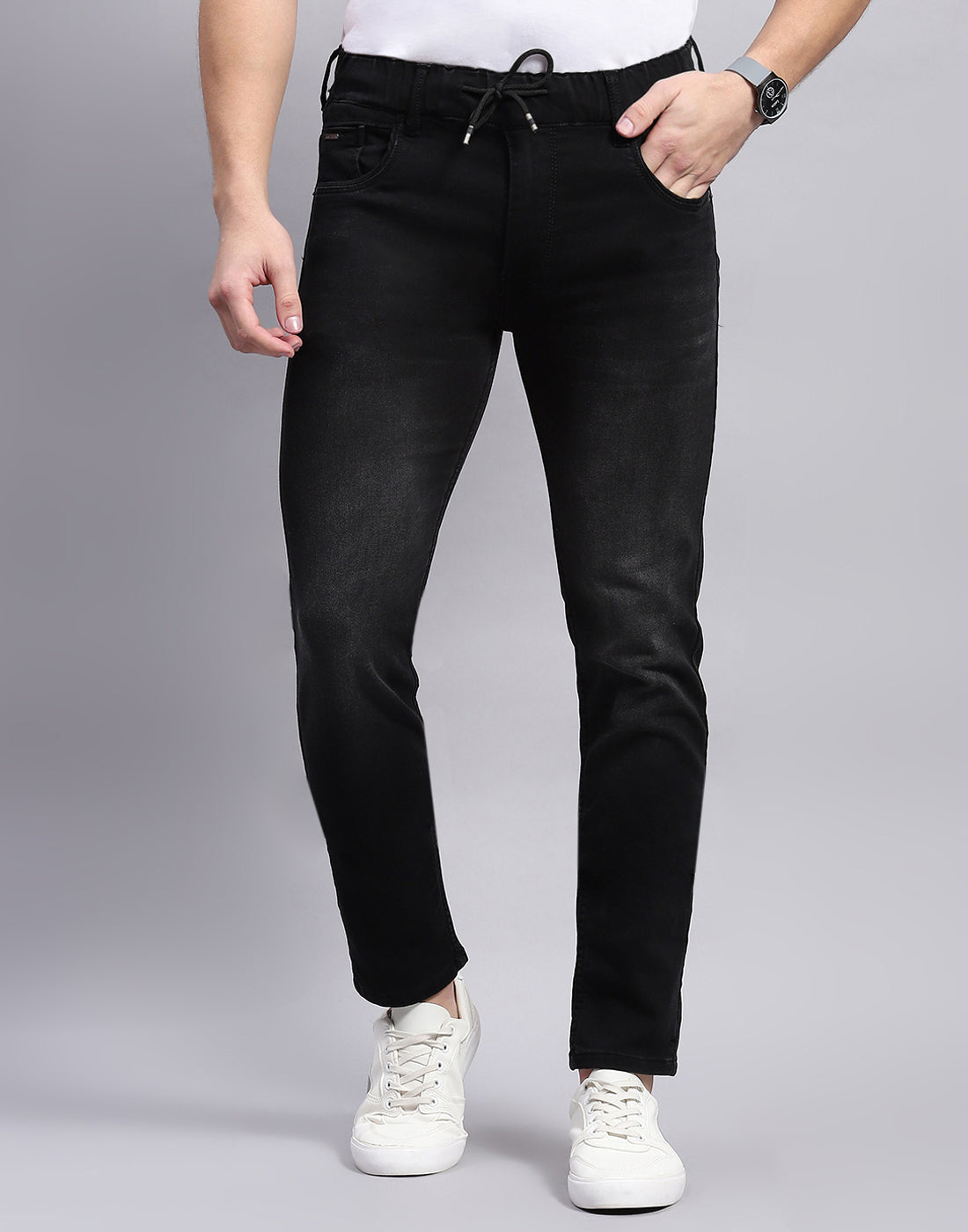Men Black Light Wash Regular Fit Denim