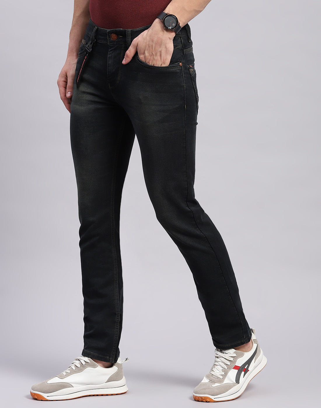 Men Black Light Wash Narrow Fit Denim