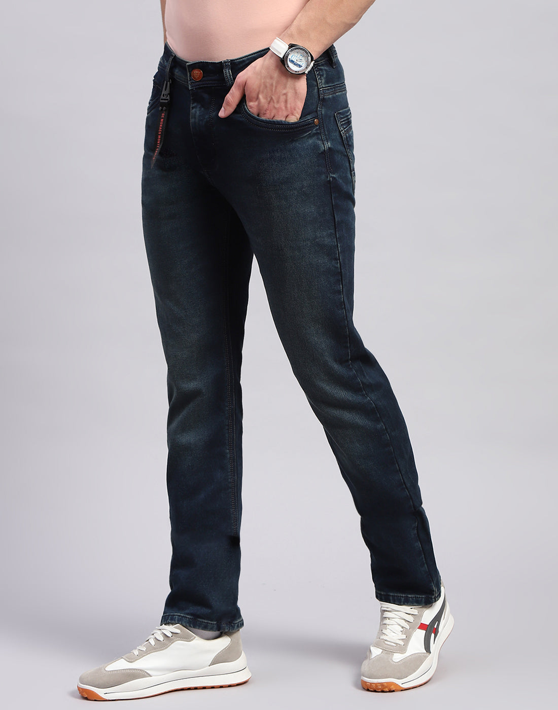 Men Blue Light Wash Regular Fit Denim