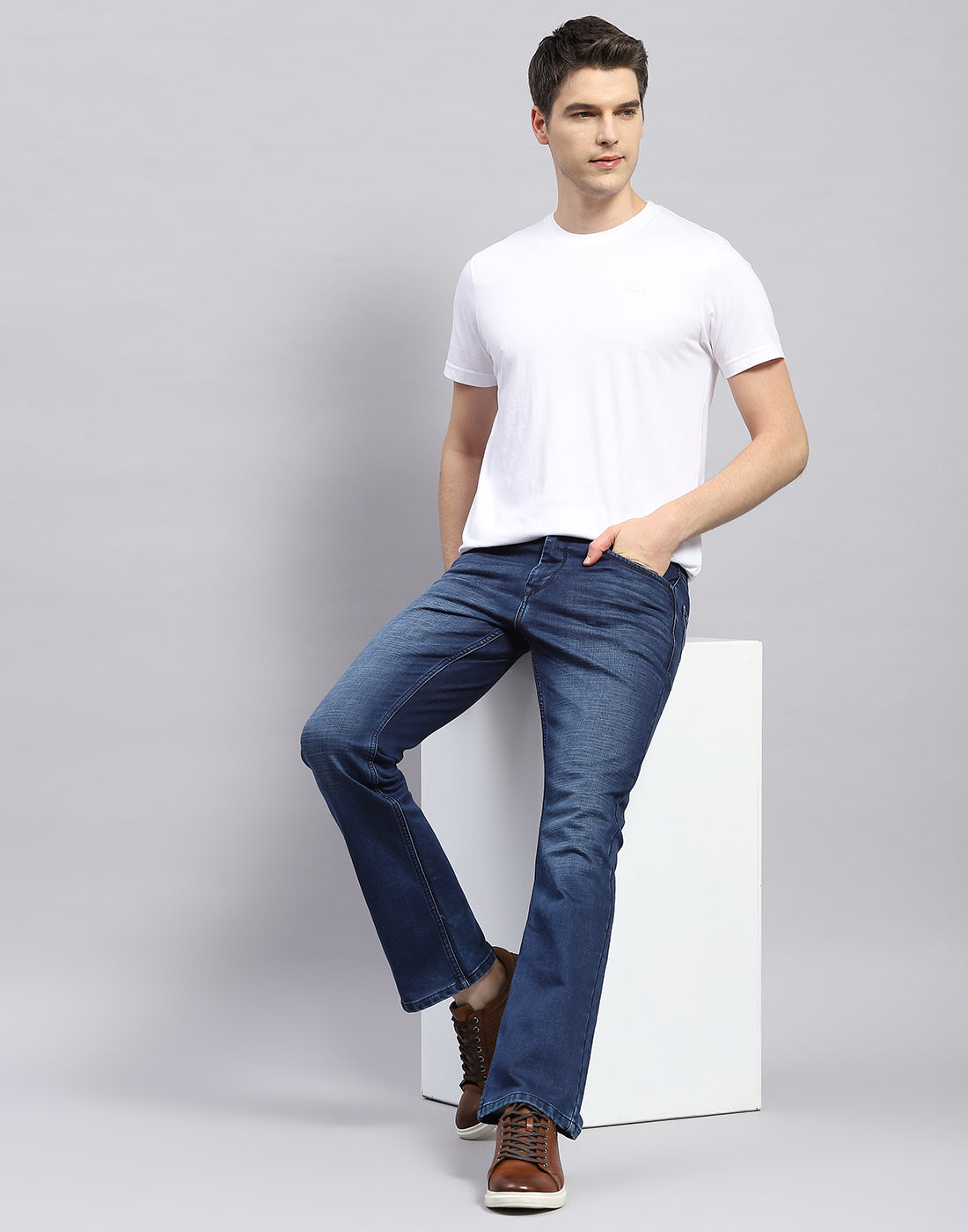 Men Blue Solid Bootcut Denim