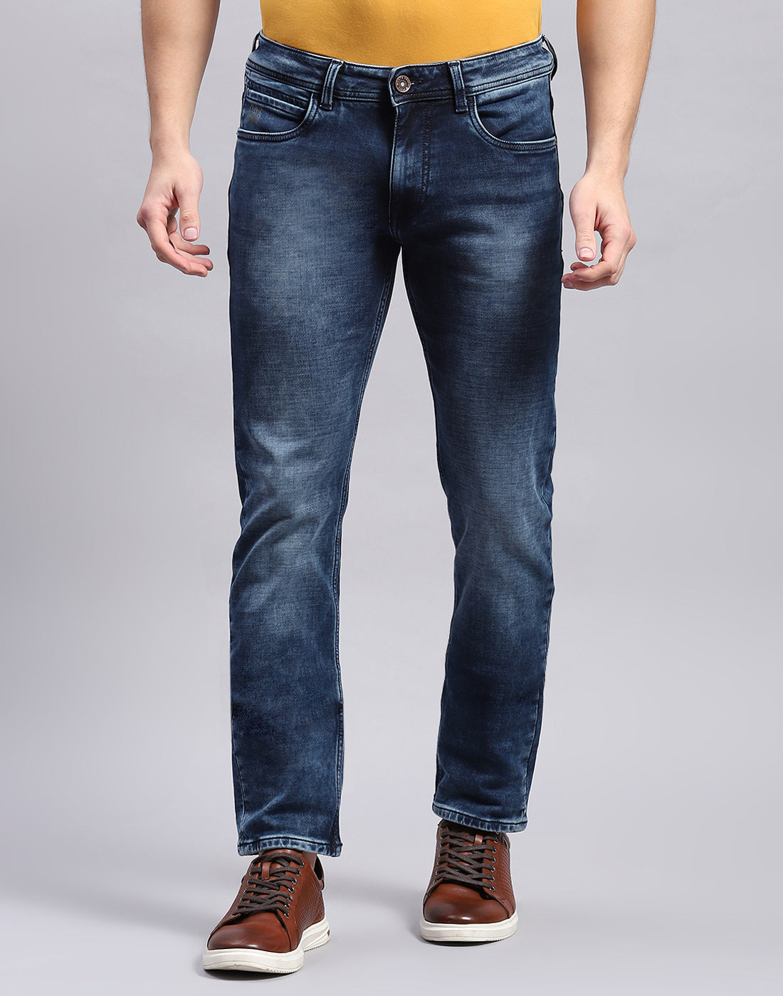 Men Blue Light Wash Slim Fit Denim
