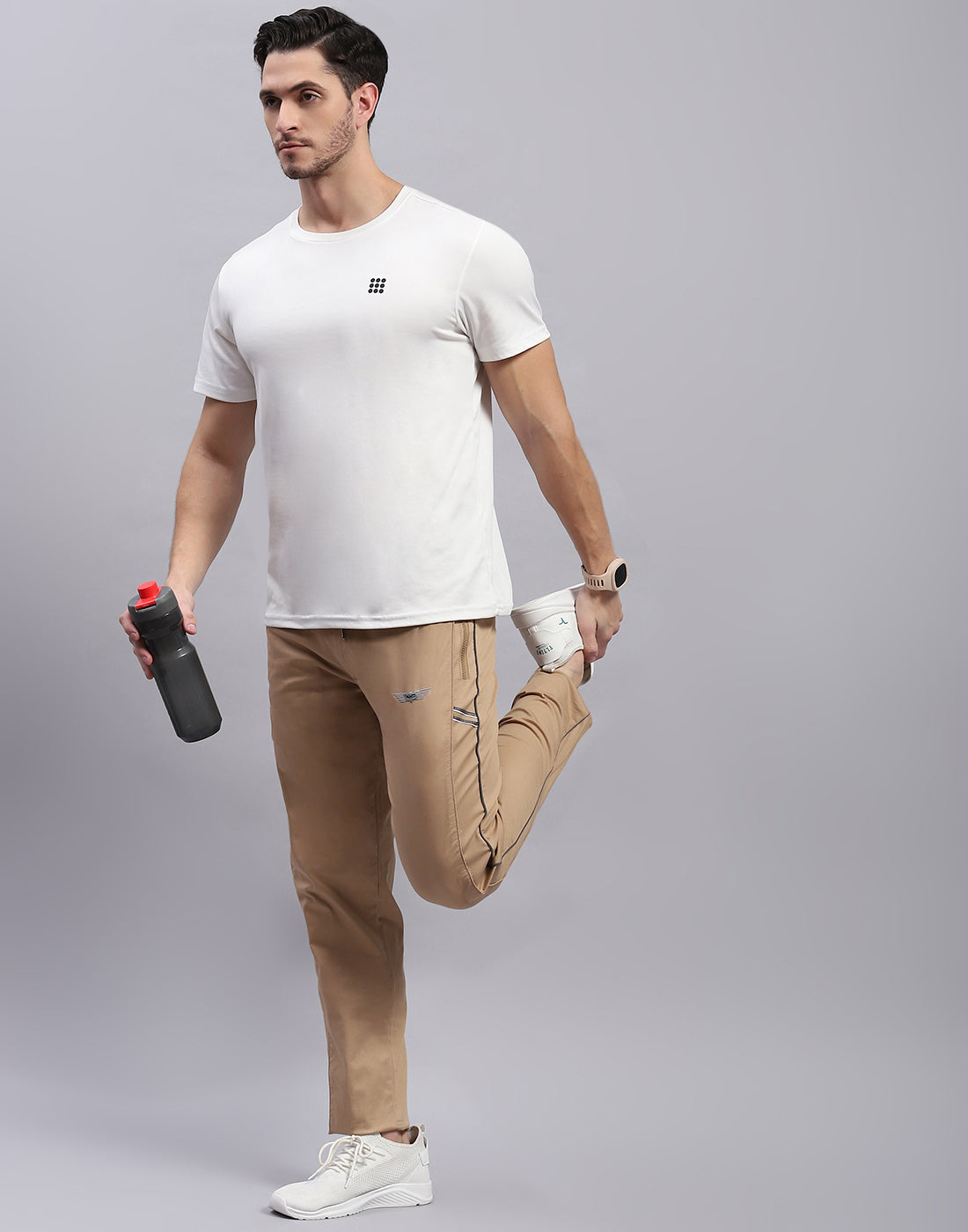 Men Khaki Solid Regular Fit Lower