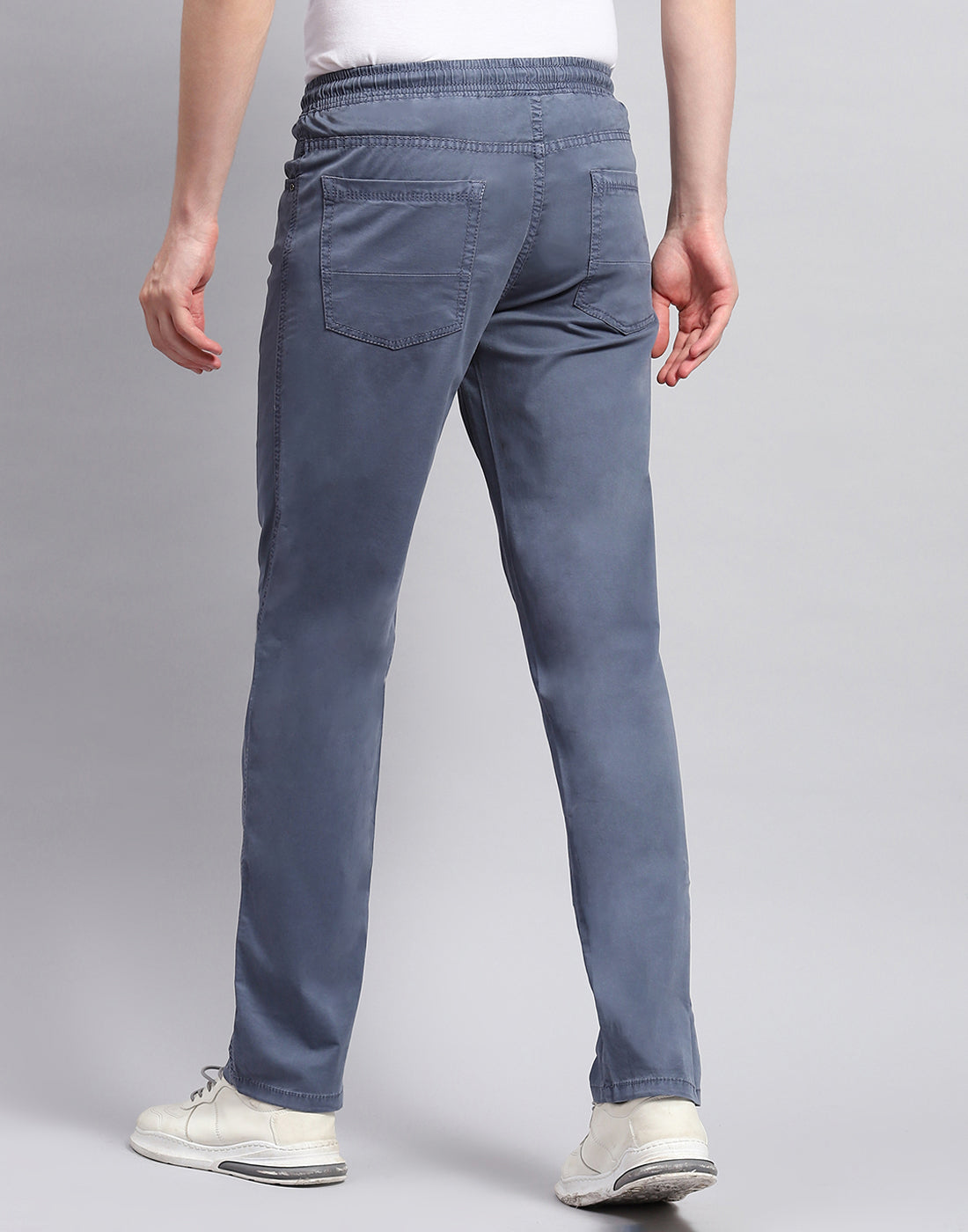 Men Blue Solid Regular Fit Lower