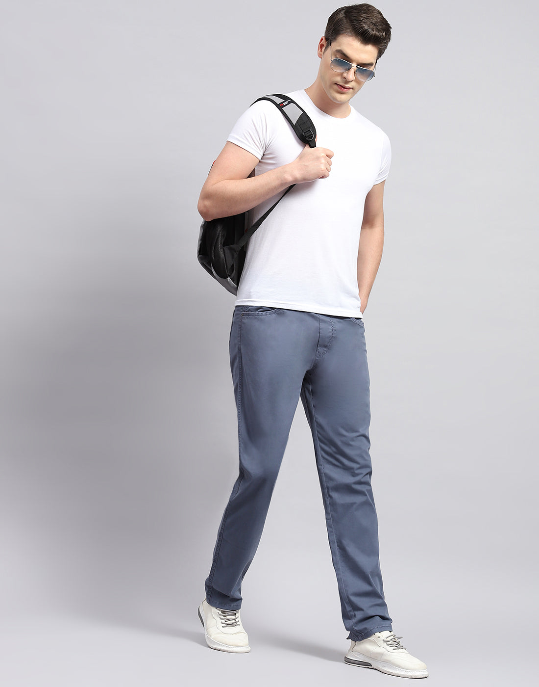 Men Blue Solid Regular Fit Lower