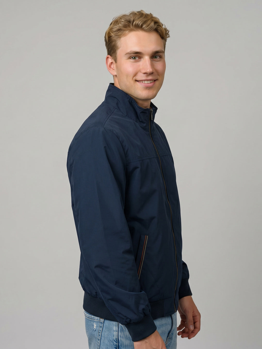 Men Navy Blue Solid Collar Full Sleeve Bomber Jacket