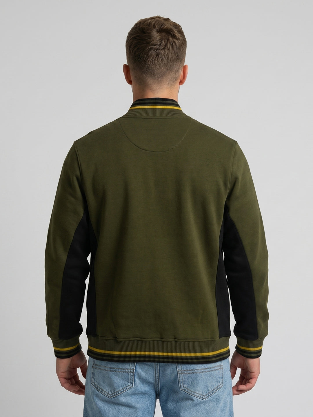Men Olive Solid Mock Neck Full Sleeve Sweatshirt