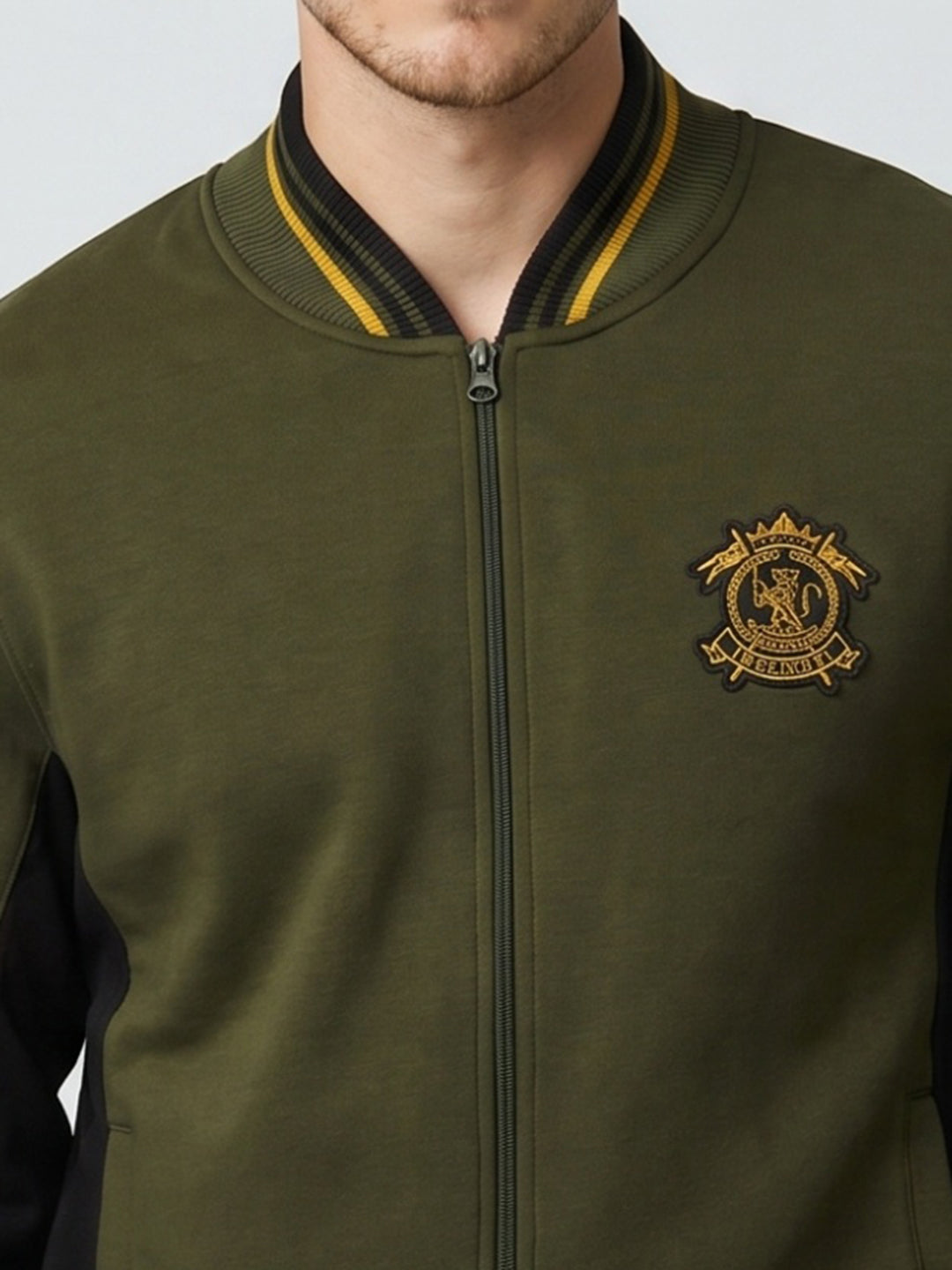 Men Olive Solid Mock Neck Full Sleeve Sweatshirt